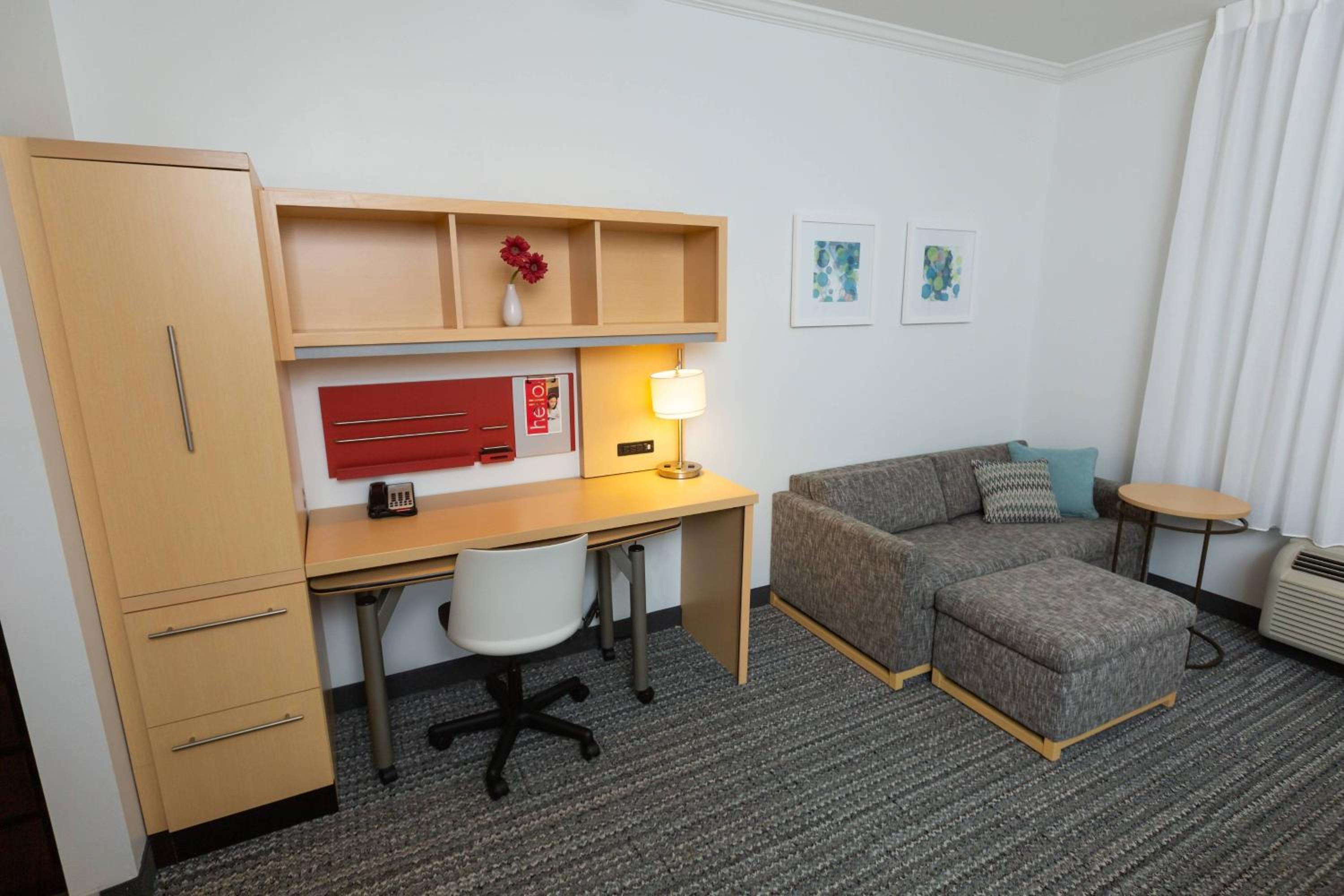 King Studio with Sofa Bed photo 1