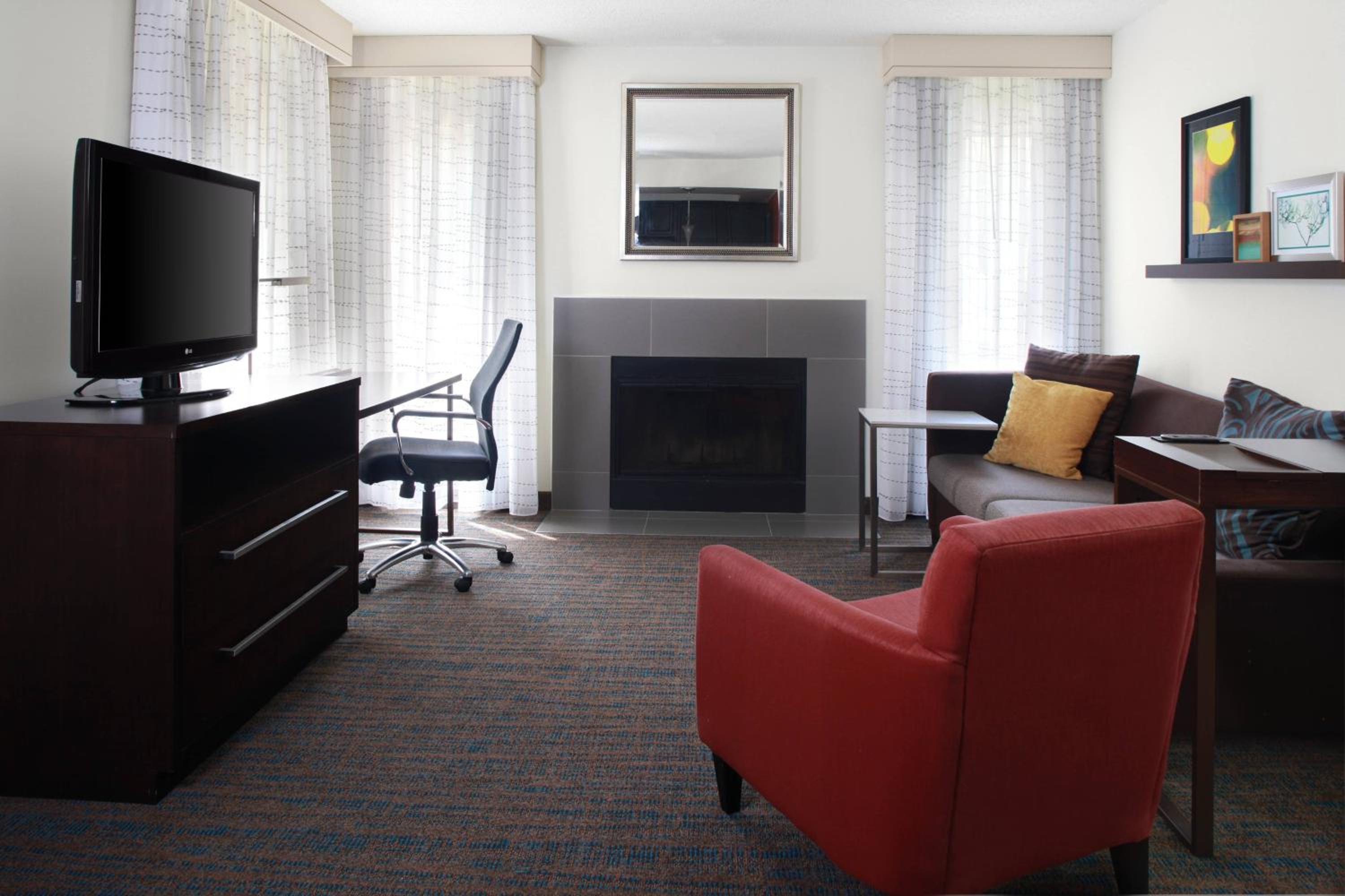Two-Bedroom Suite photo 2