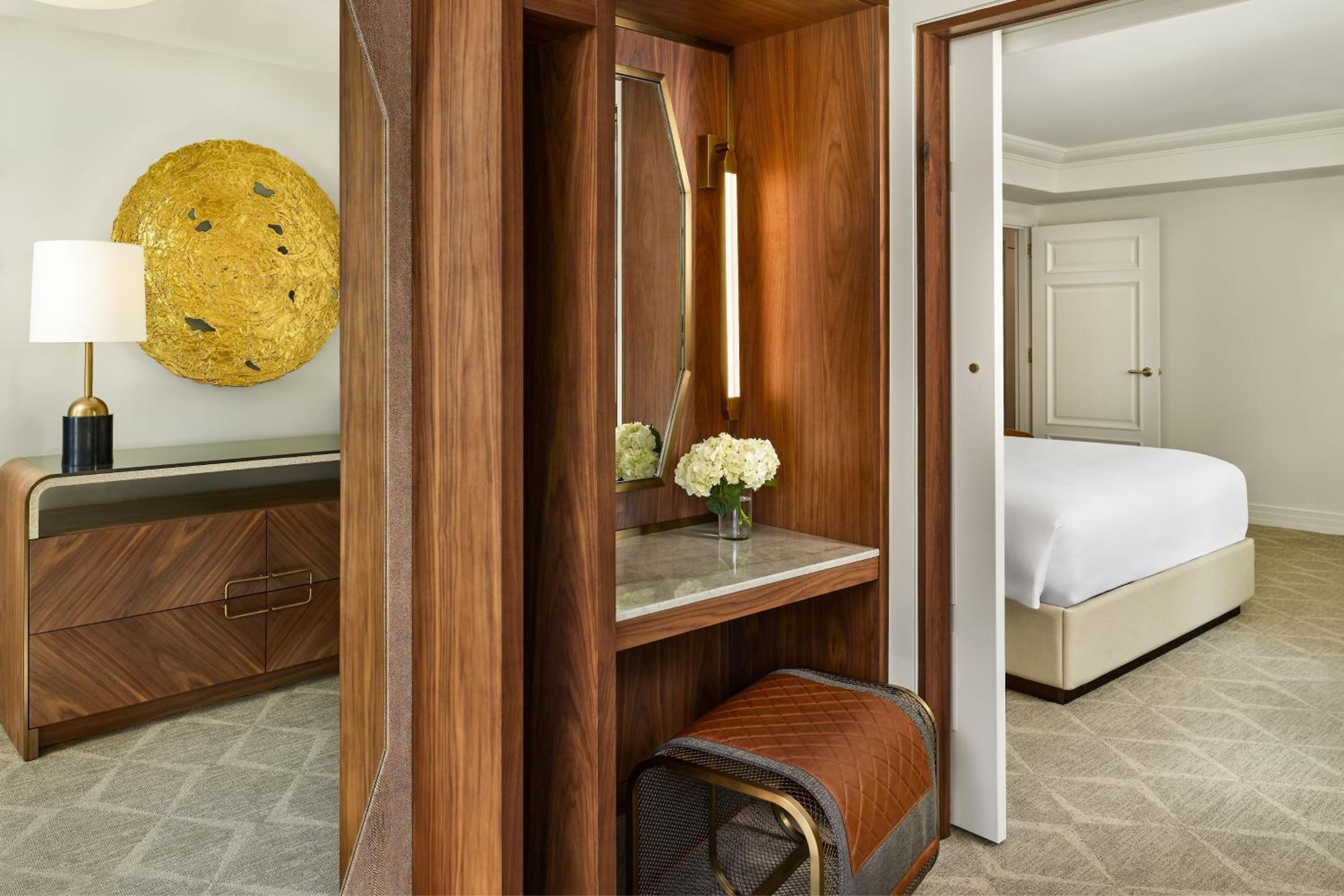 The Ritz-Carlton Suite - One-Bedroom King Suite - High Floor - Photo 5