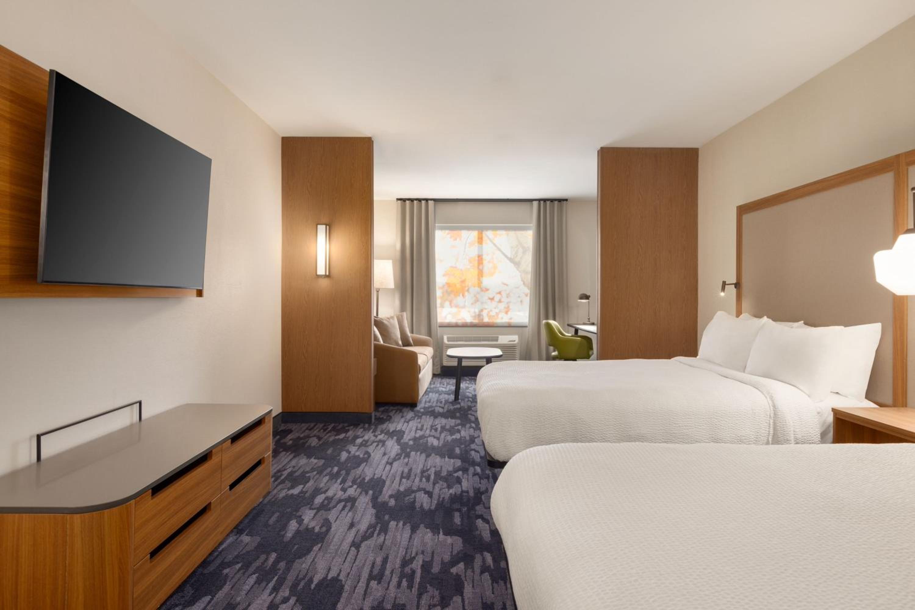 Queen Suite with Two Queen Beds, Transfer Shower, Roll-In Shower and Sofa Bed - Mobility Access/Hearing Accessible photo 1