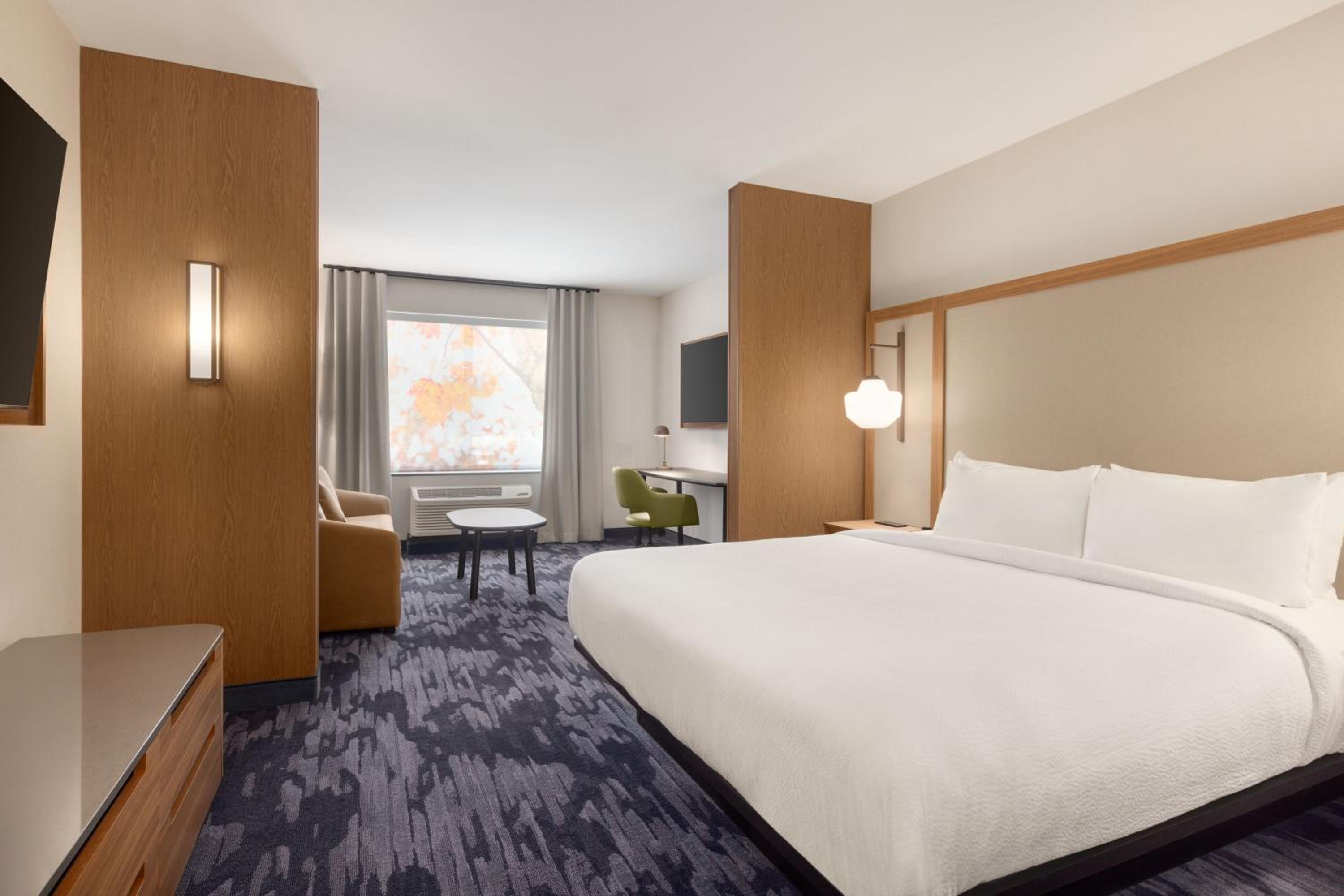 King Suite with Transfer Shower, Roll-In Shower and Sofa Bed - Mobility Access/Hearing Accessible photo 2