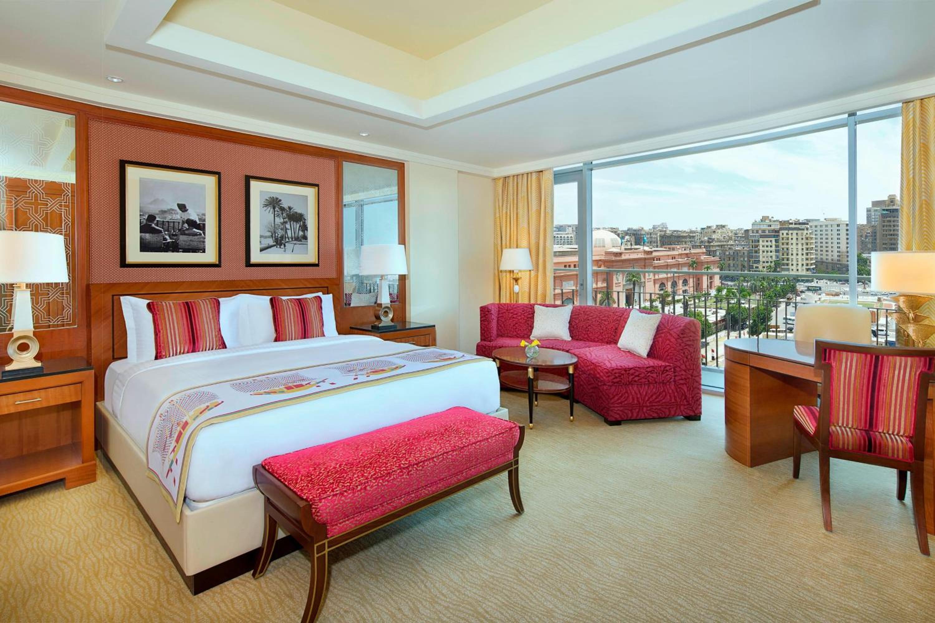 Club room, 1 King, Club Lounge Access