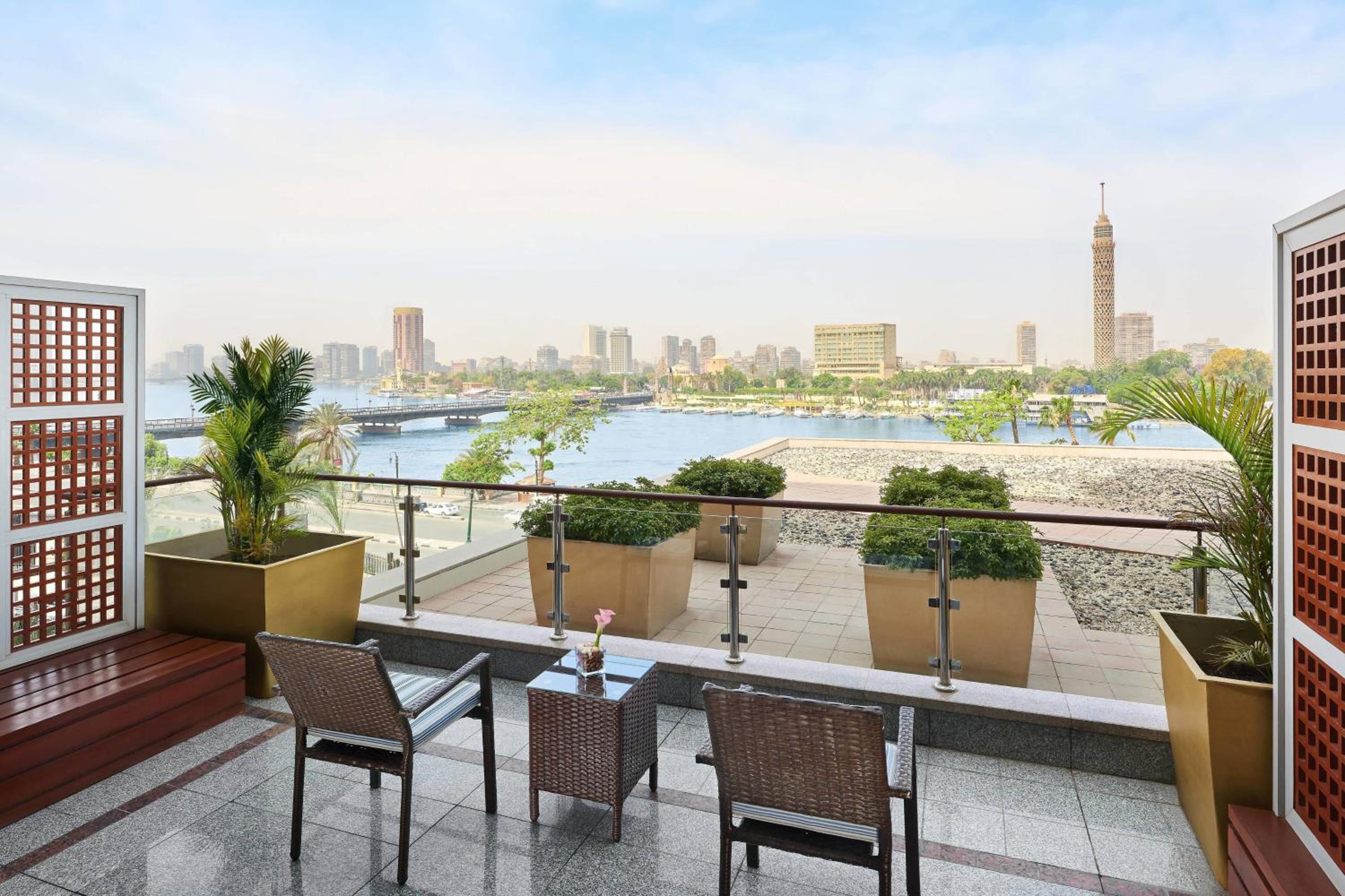 Deluxe room, 1 King, Nile View, Terrace