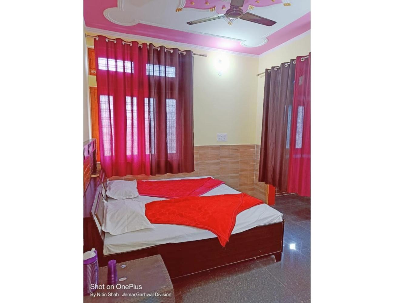 Deluxe Double Room photo 2
