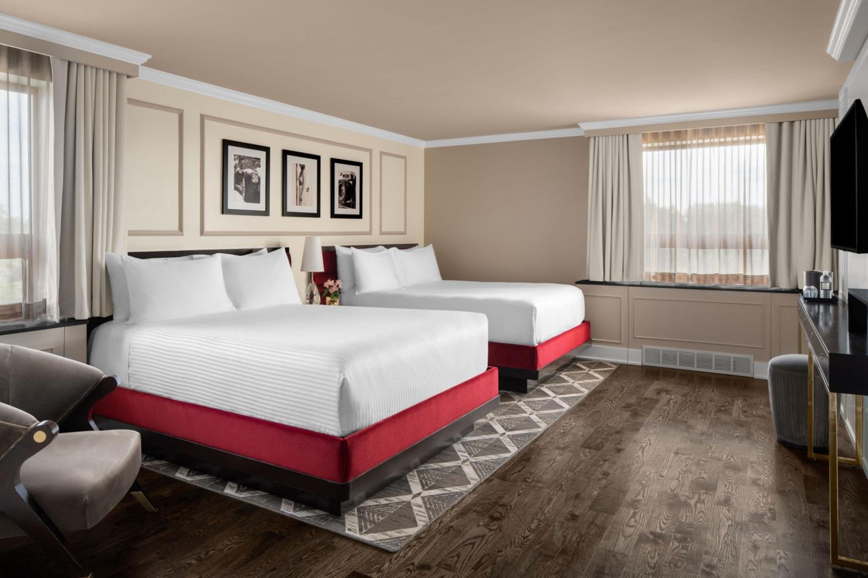 Deluxe Guest Room with Two Double Beds