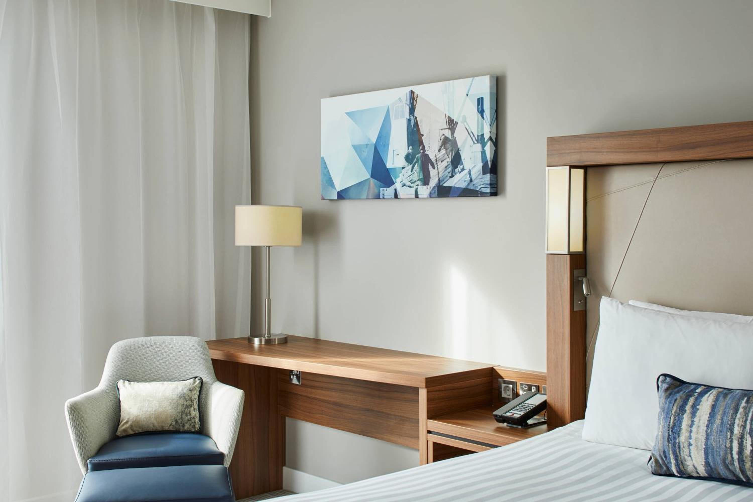 Guest Room, 1 King photo 3