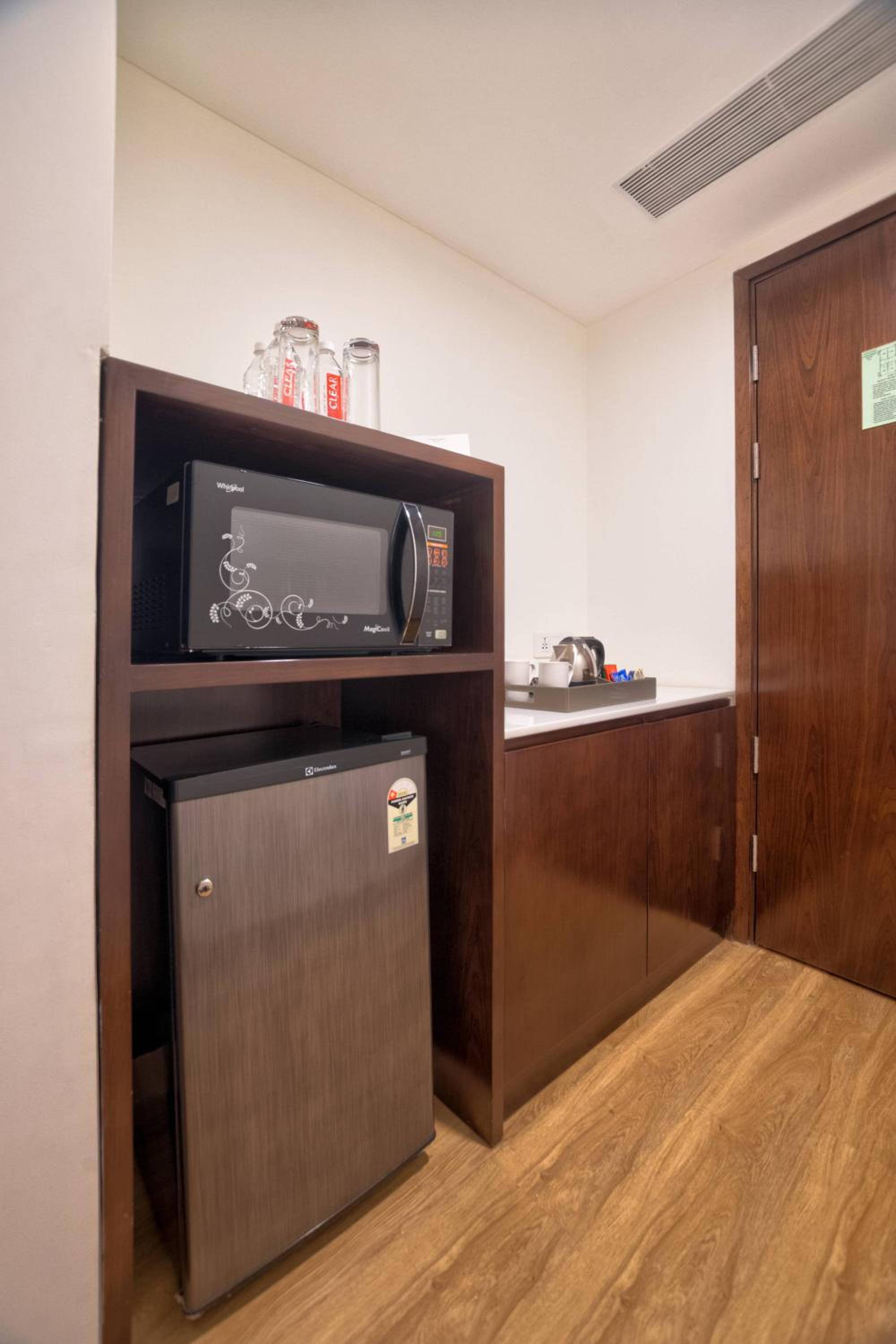Executive Suite – Early Check-in and Late Check-out (Subject to Availability) – 10% Discount on F&B and Laundry till 15th September 2026 photo