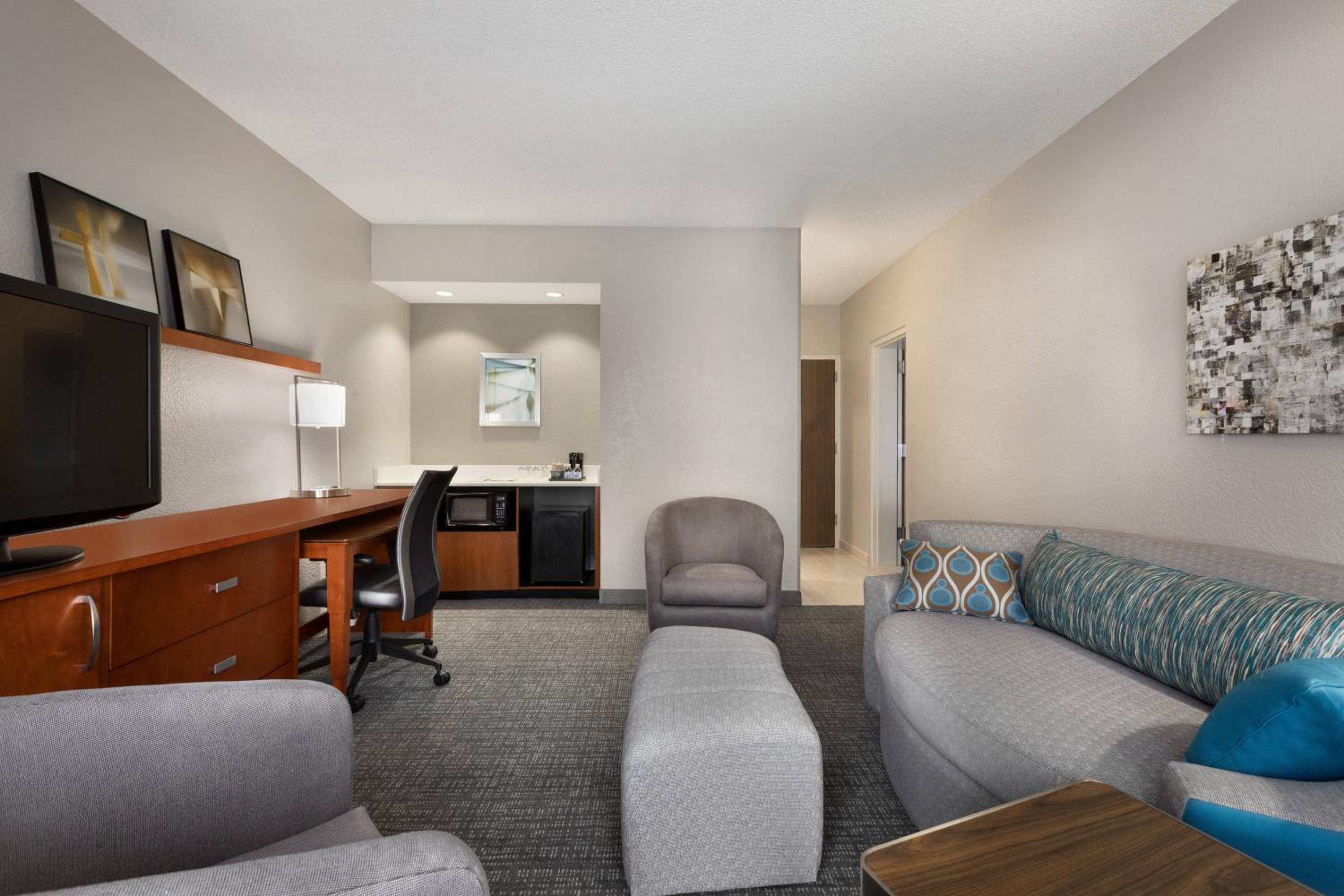 Suite, 2 Double, Sofa bed - Photo 1