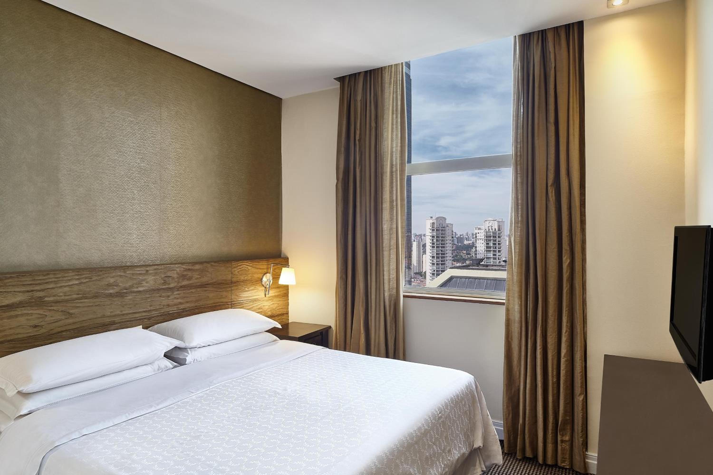 Executive King Suite