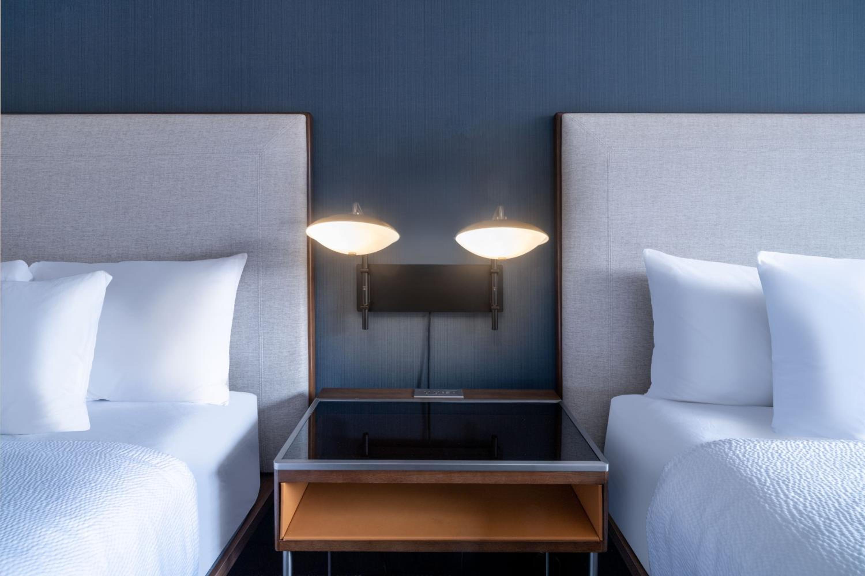 Double Room with Two Double Beds - Photo 3