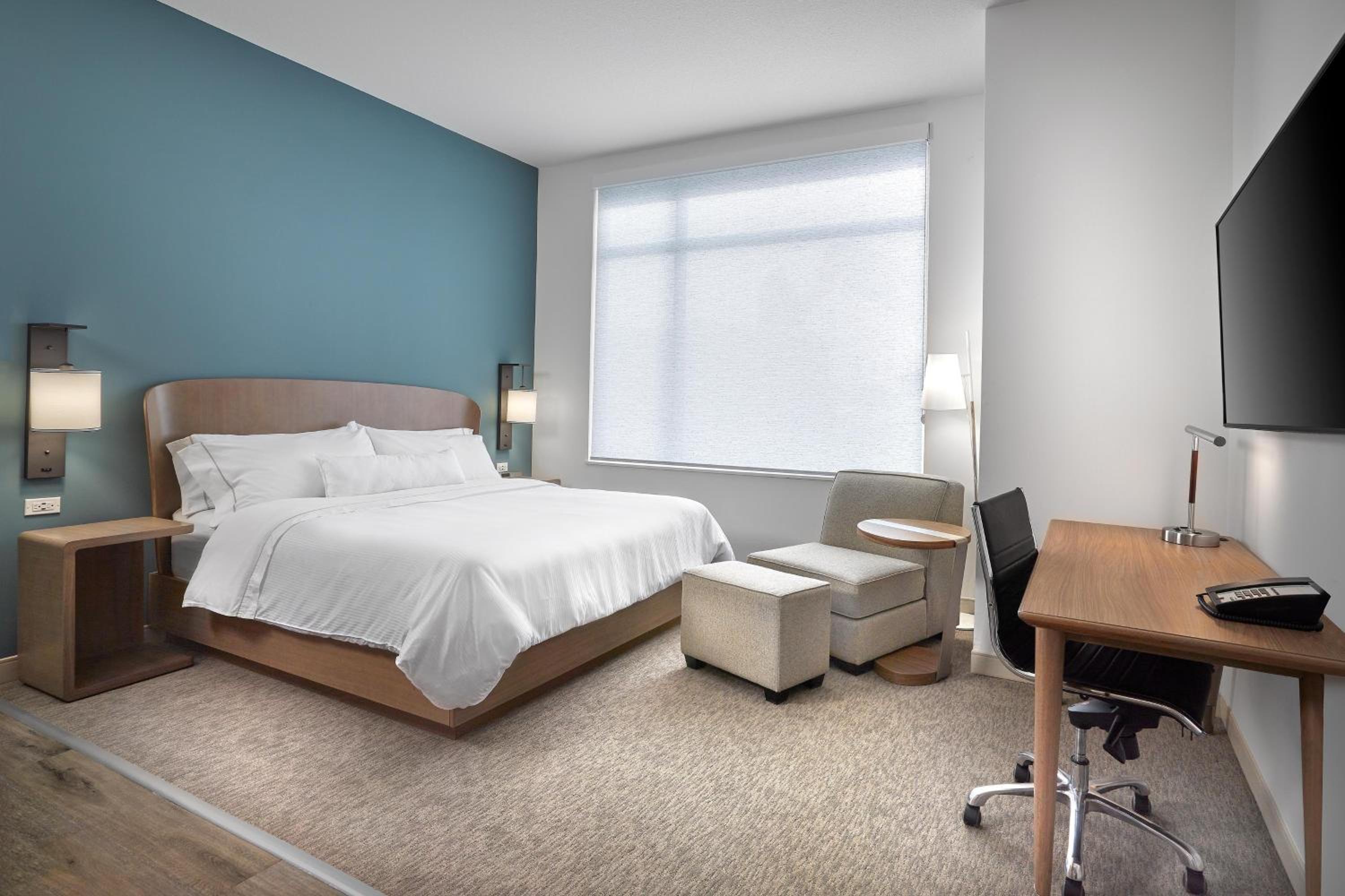 Guest Room, 1 King