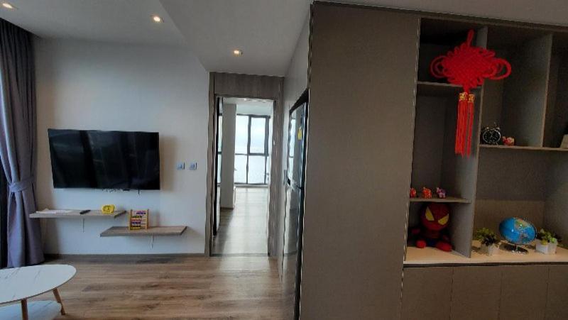 Two-Bedroom Apartment - Photo 36