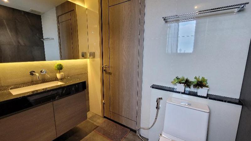 Two-Bedroom Apartment - Photo 37
