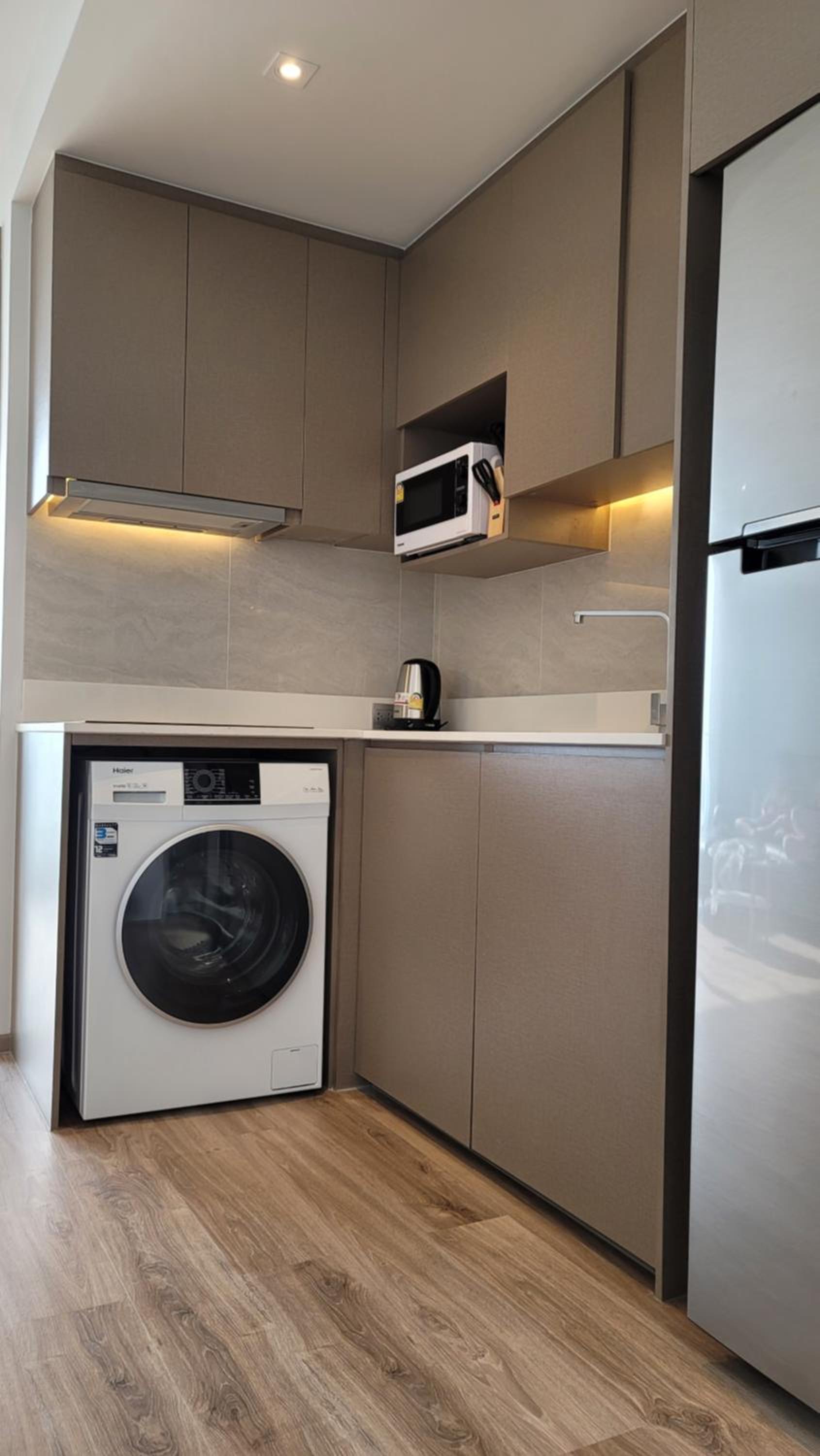 Two-Bedroom Apartment - Photo 22