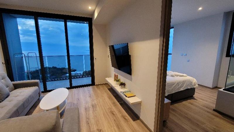 Two-Bedroom Apartment - Photo 10