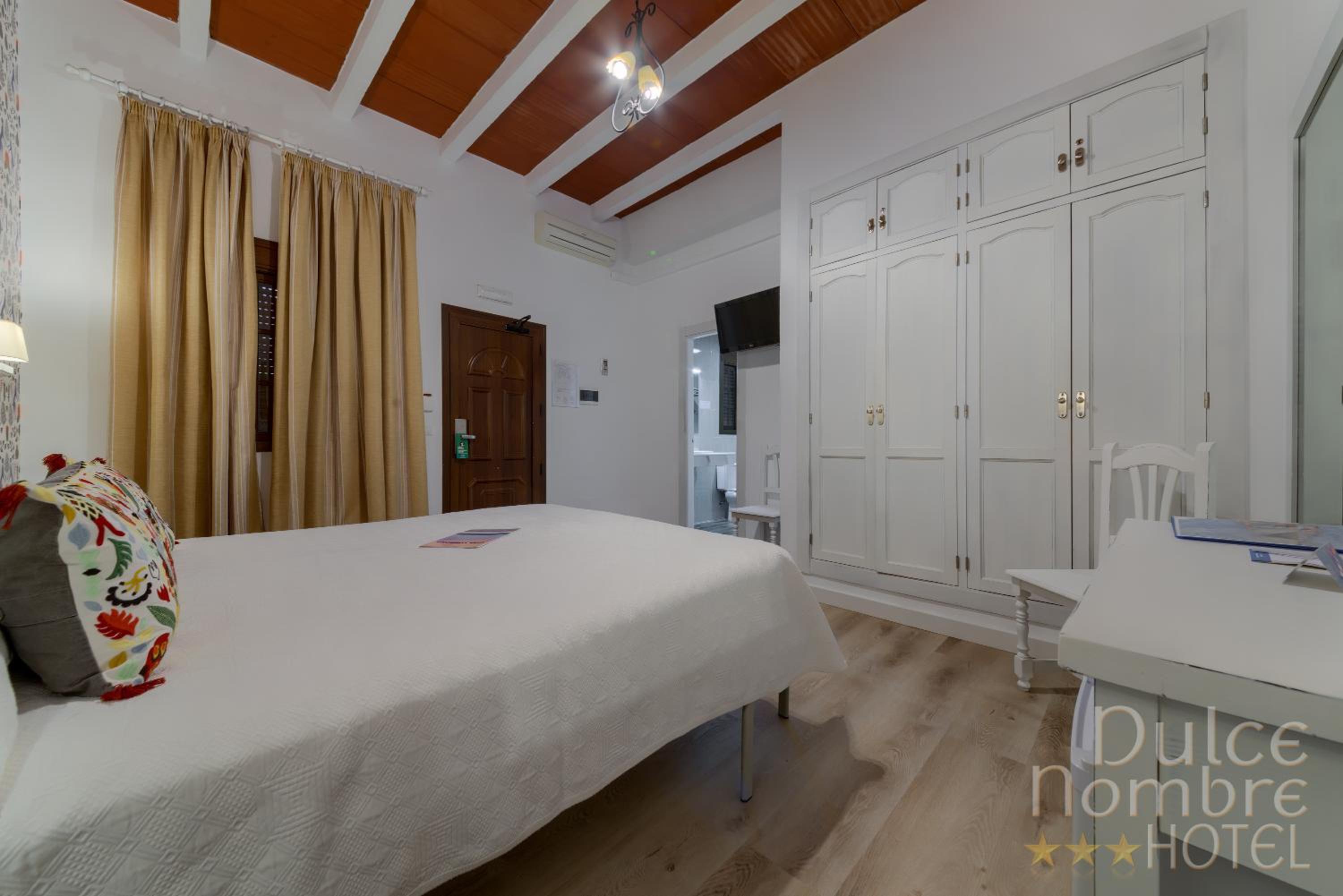 Habitación Doble Superior con Vista a la Montaña