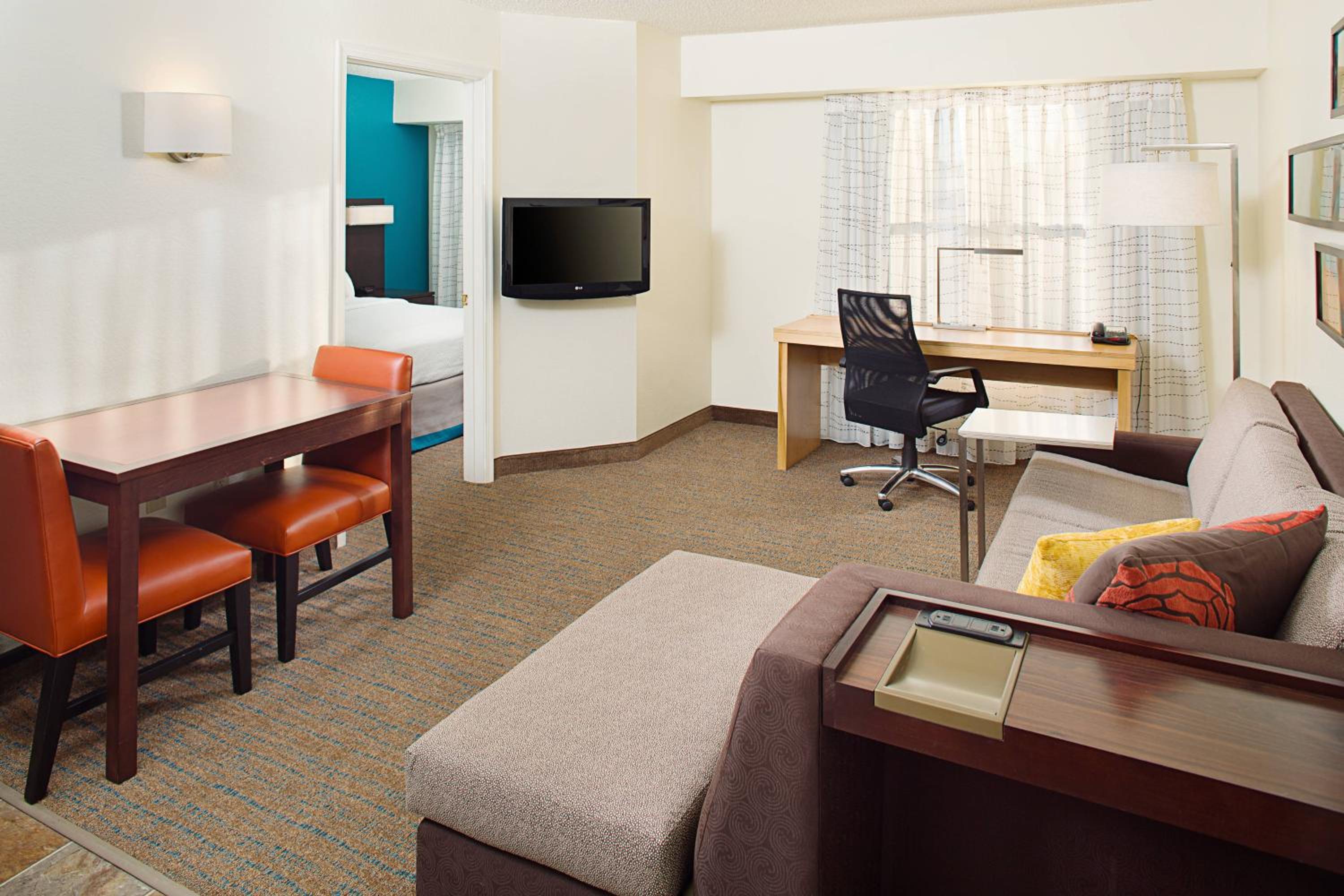 One-Bedroom Queen Suite with Sofa Bed - Photo 1