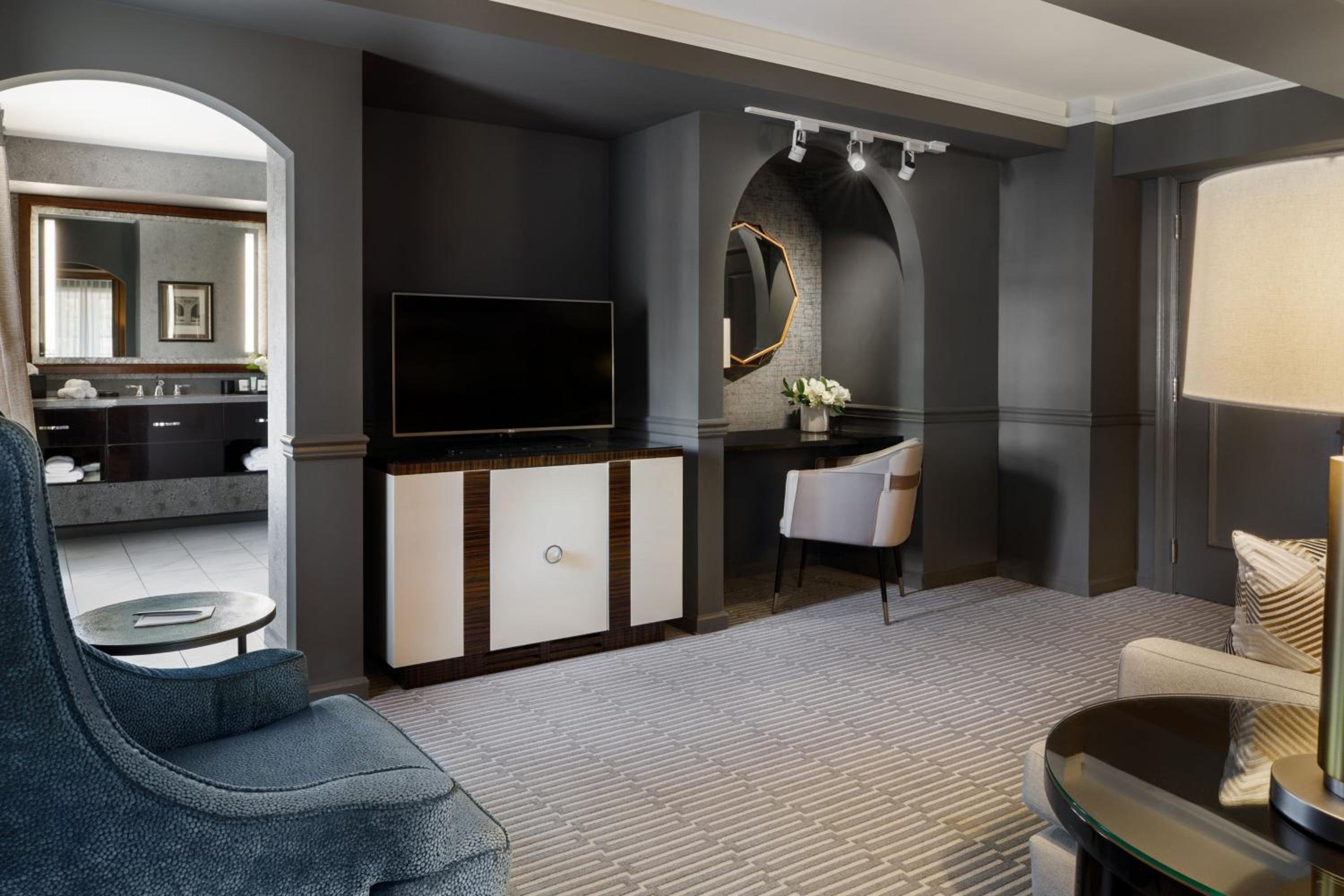 King Suite
