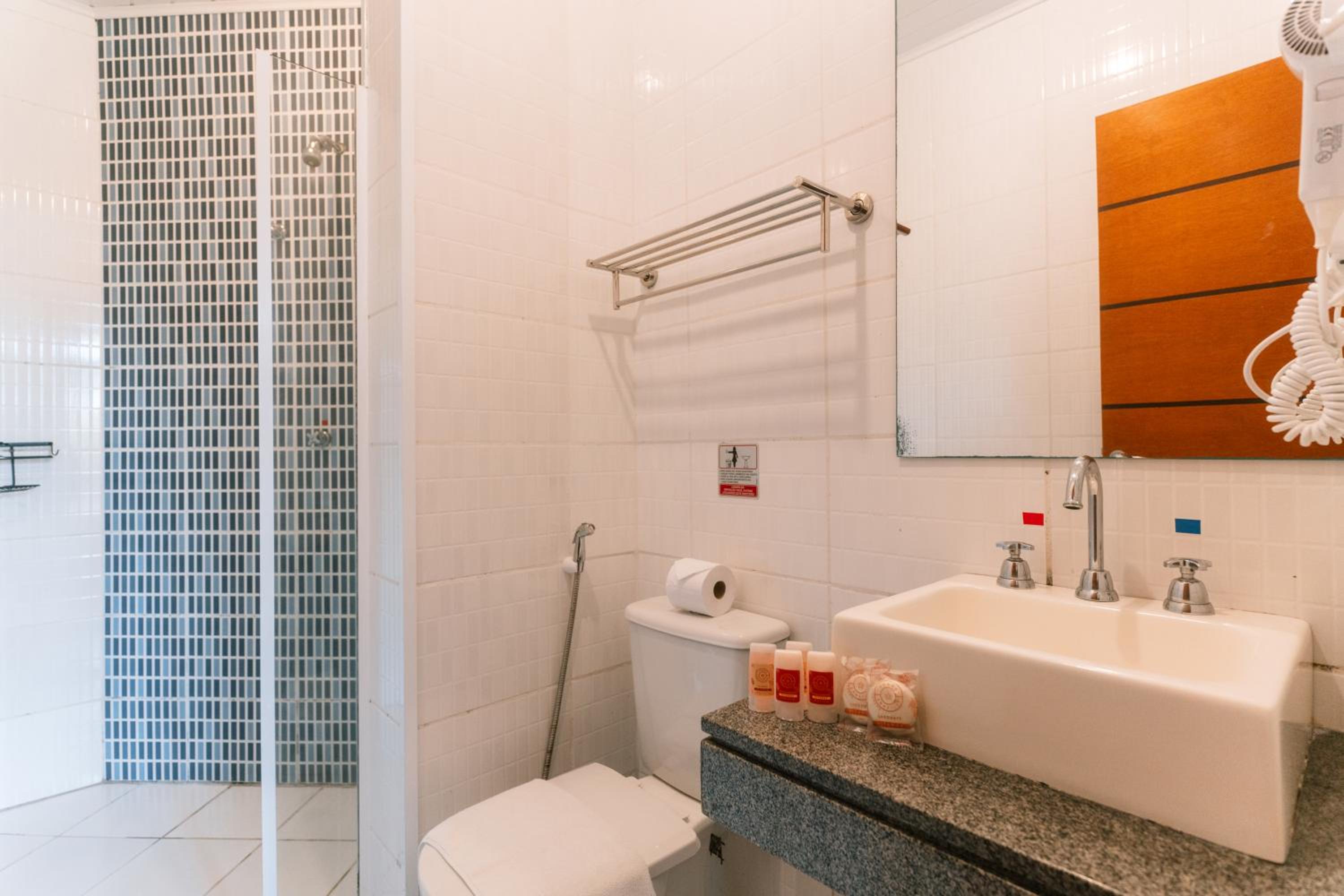 Deluxe Double or Twin Room with Balcony photo 2