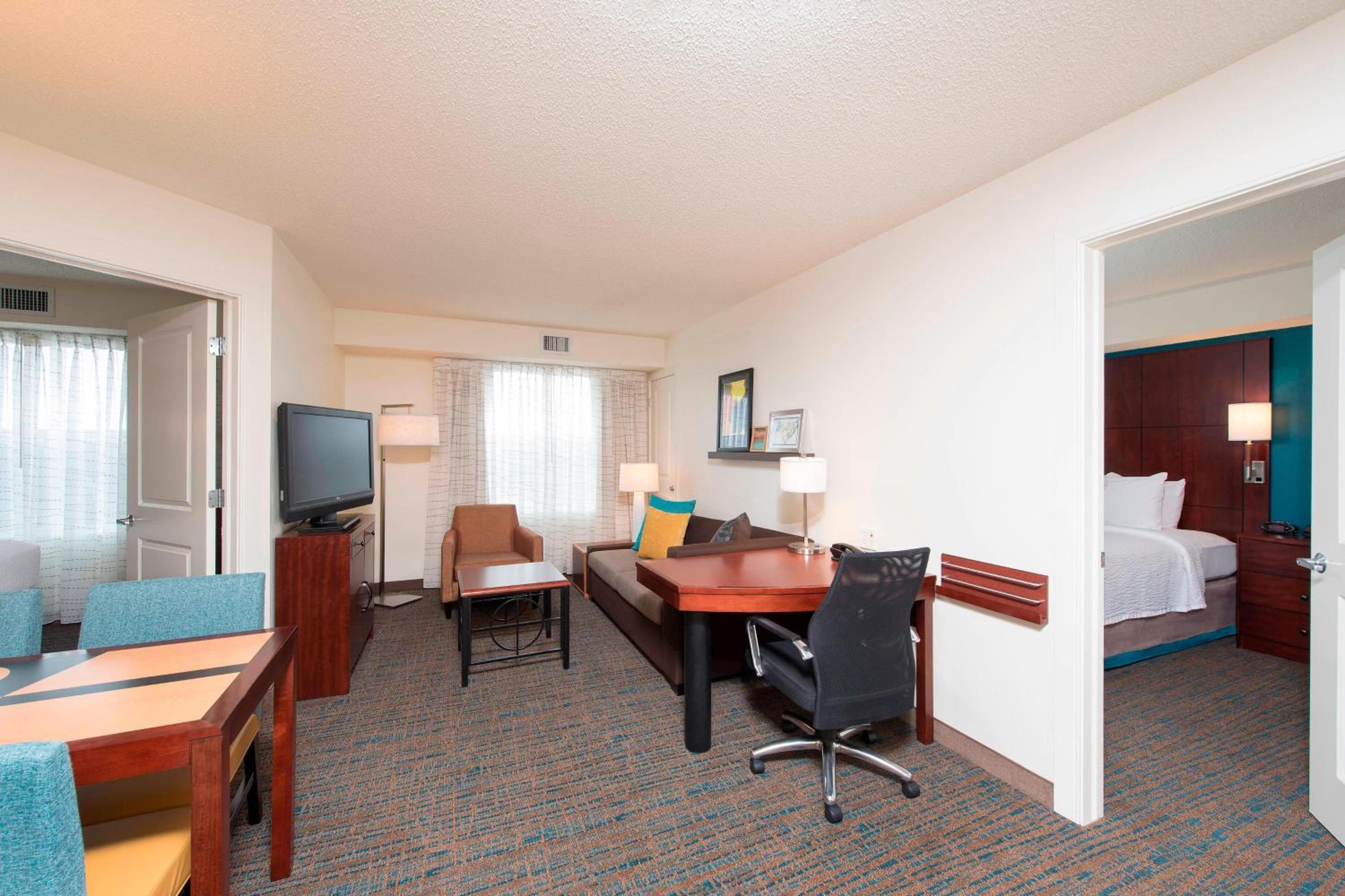 Two-Bedroom Suite - Photo 1