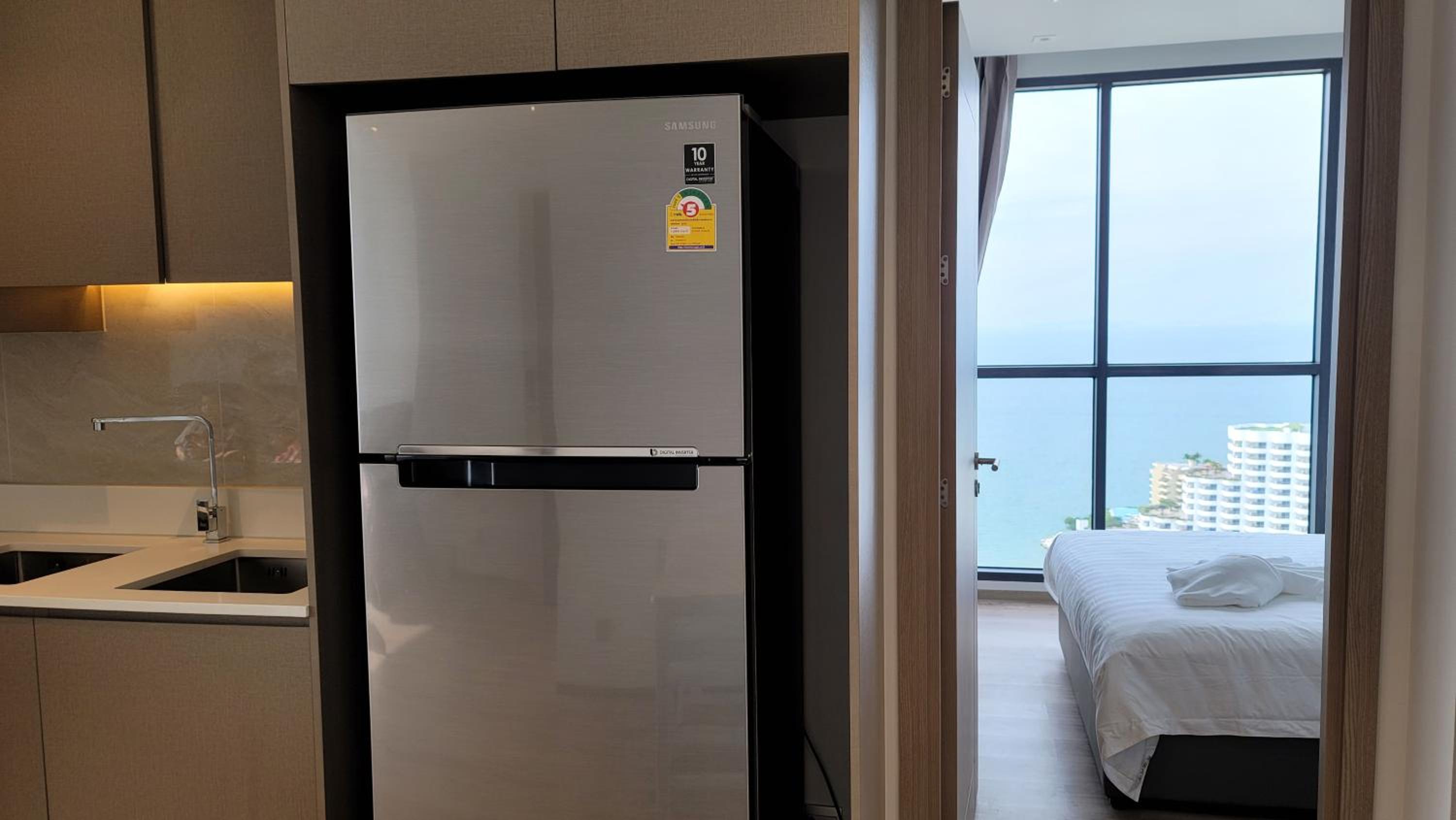 Deluxe Twin Room with Sea View - Photo 28