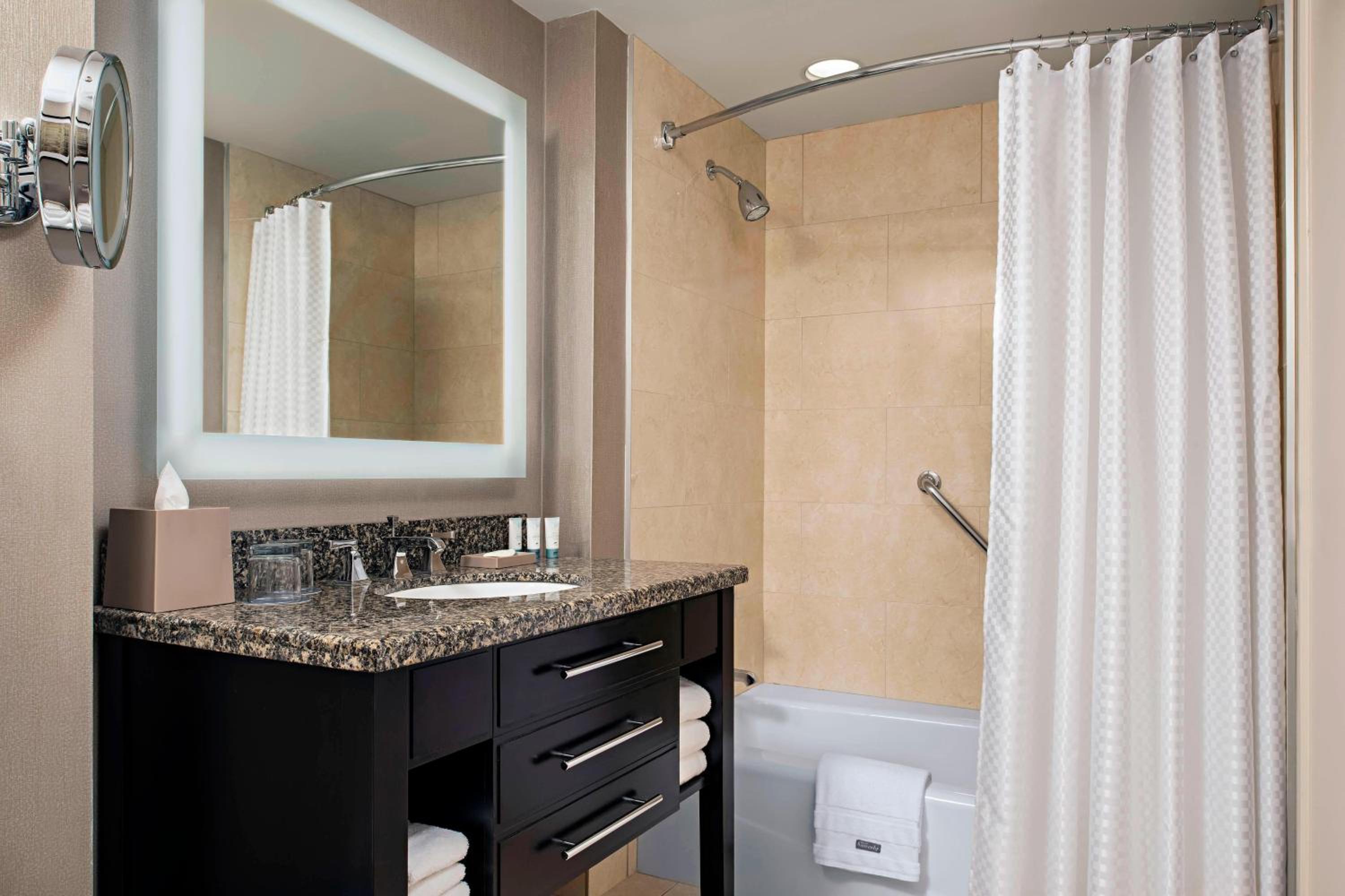 Traditional Double Room, Guest room, 2 Queen - Photo 4