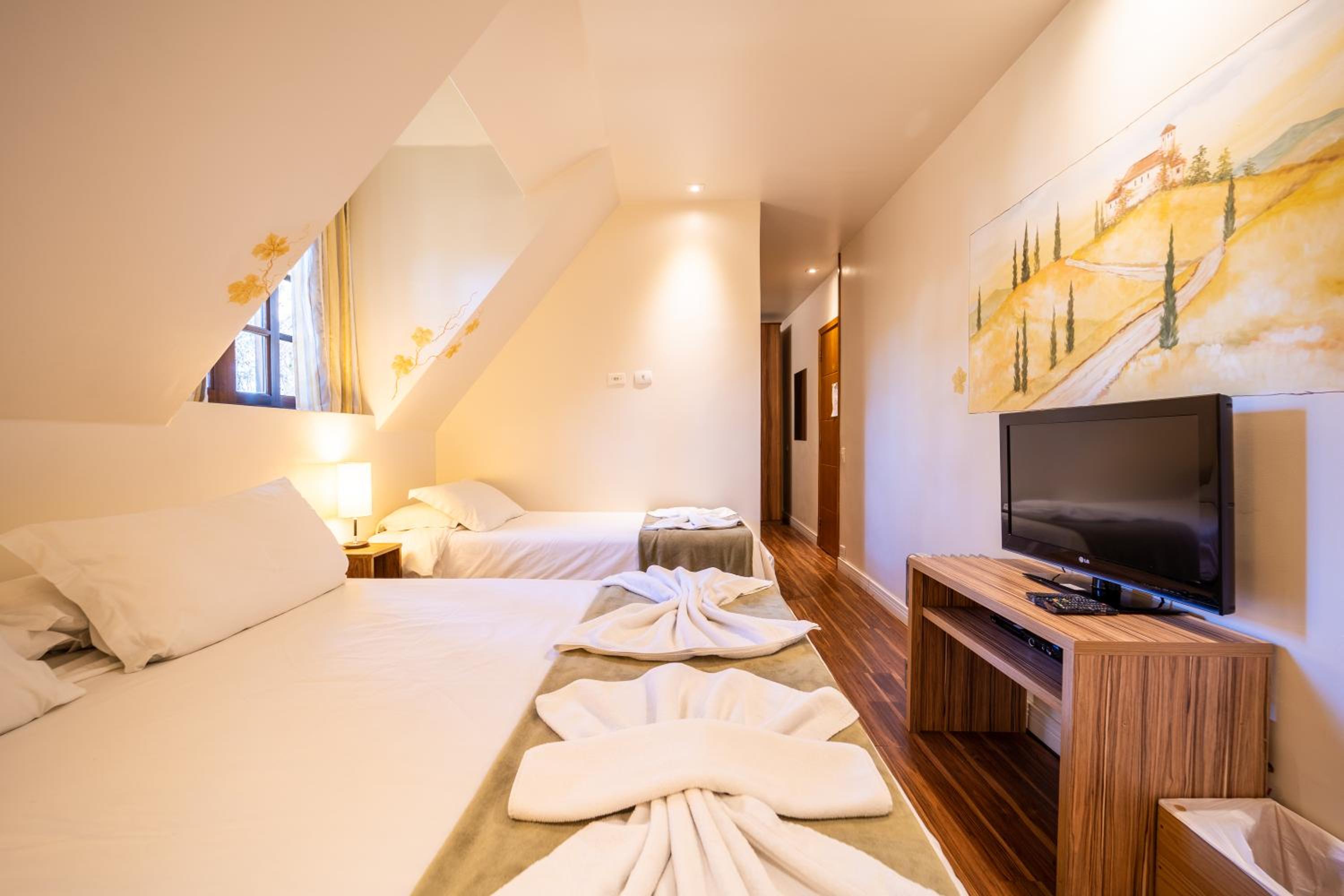 Triple Room photo 2