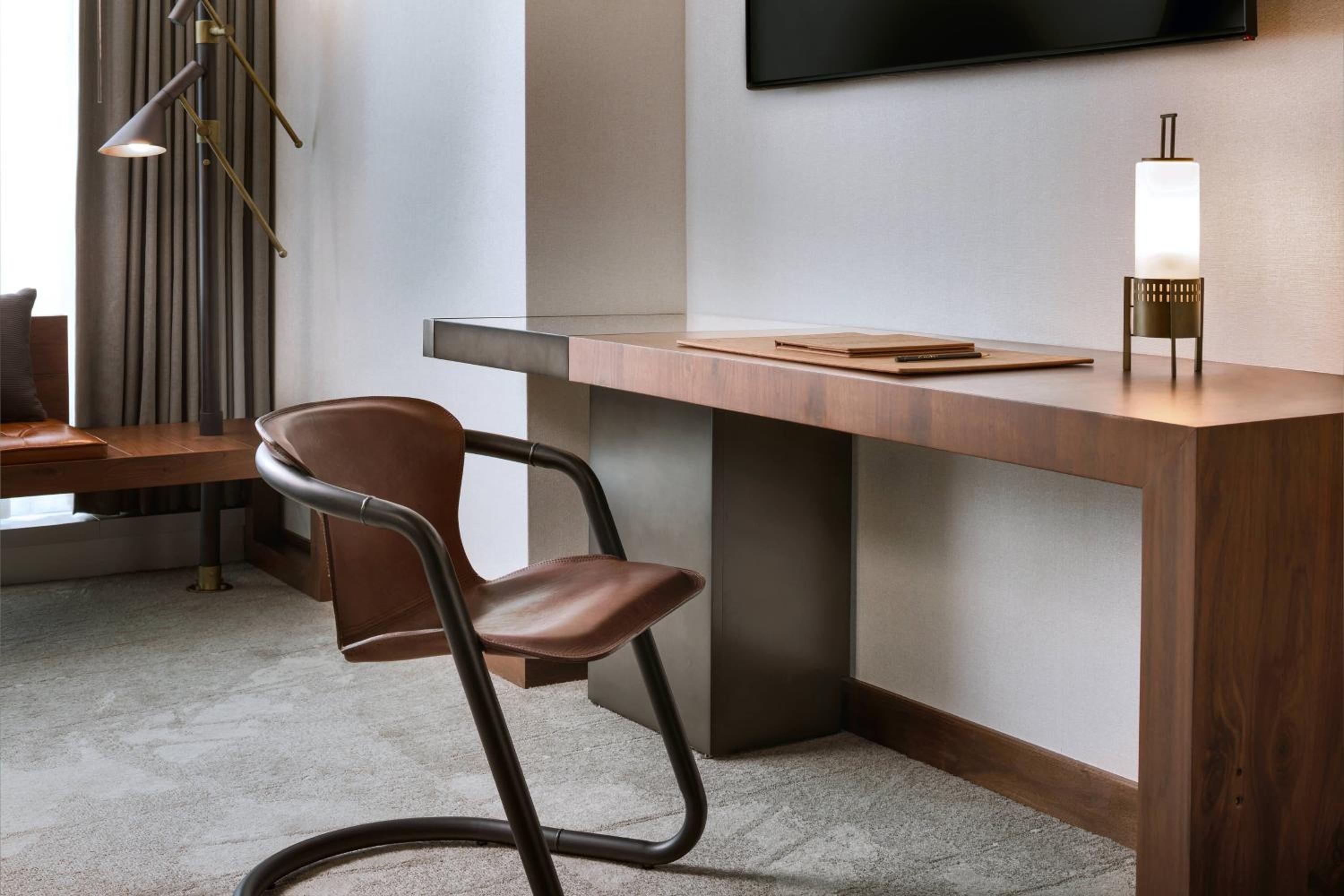 Guest room, 2 Queen(s)