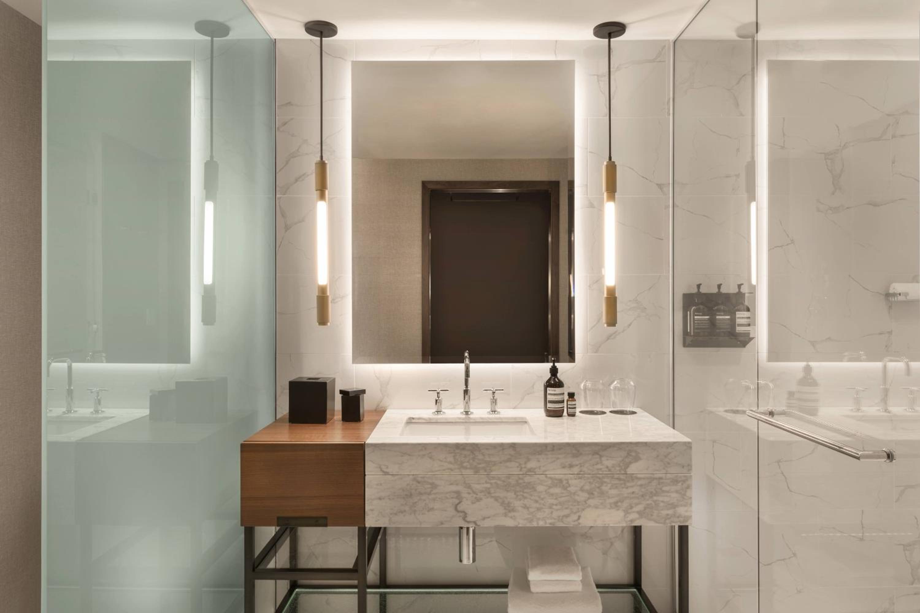 Guest room, 2 Queen(s)