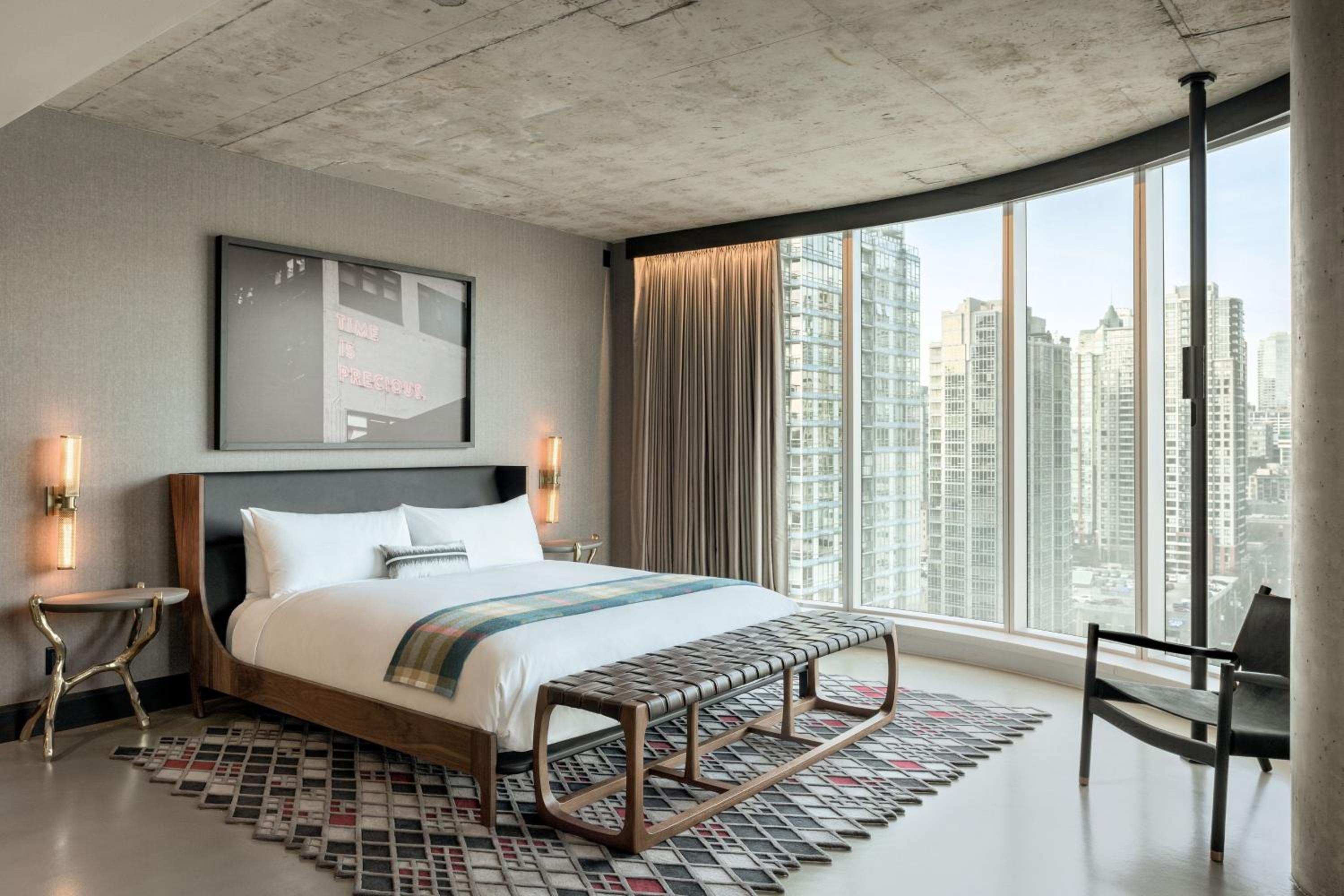 Two-Bedroom Bi-Level Suite with Fireplace - High Floor