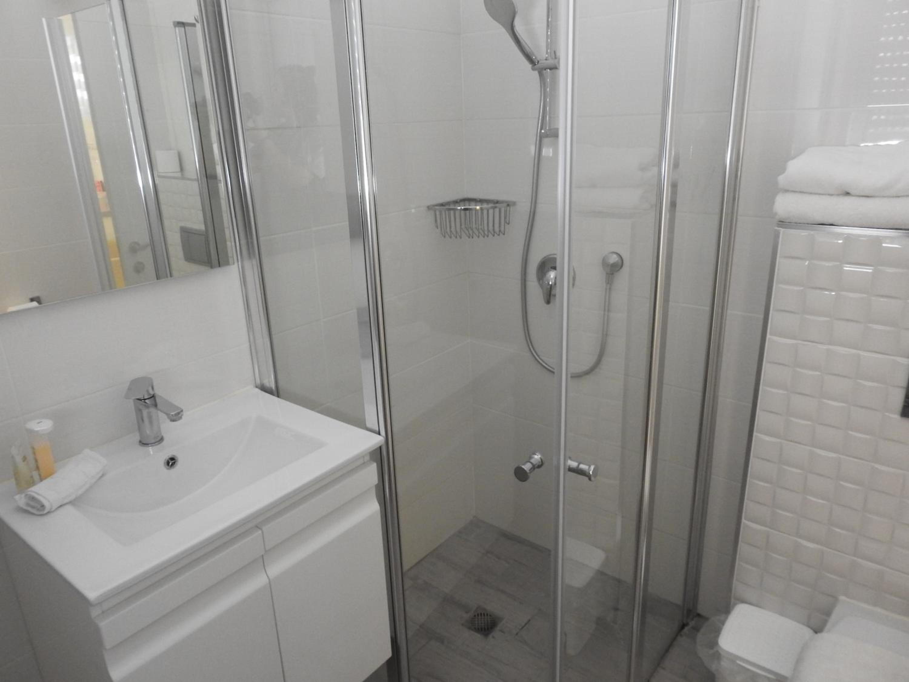 Superior Quadruple Room photo 3