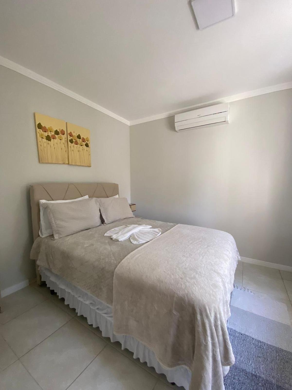 One-Bedroom Apartment - Photo 6
