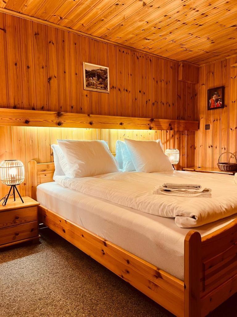 Triple Room with Private Bathroom photo 1