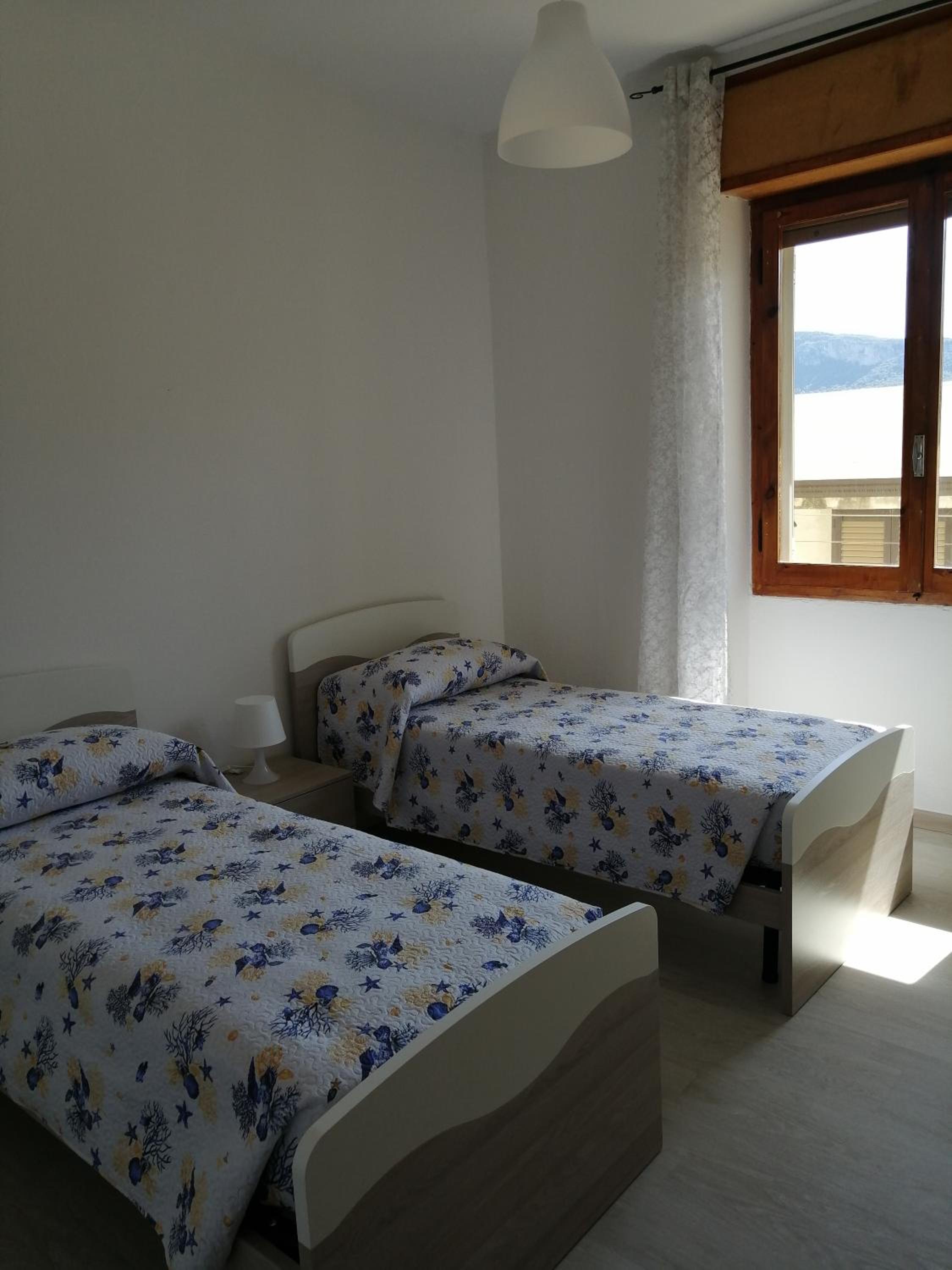 Apartment with Mountain View photo 3