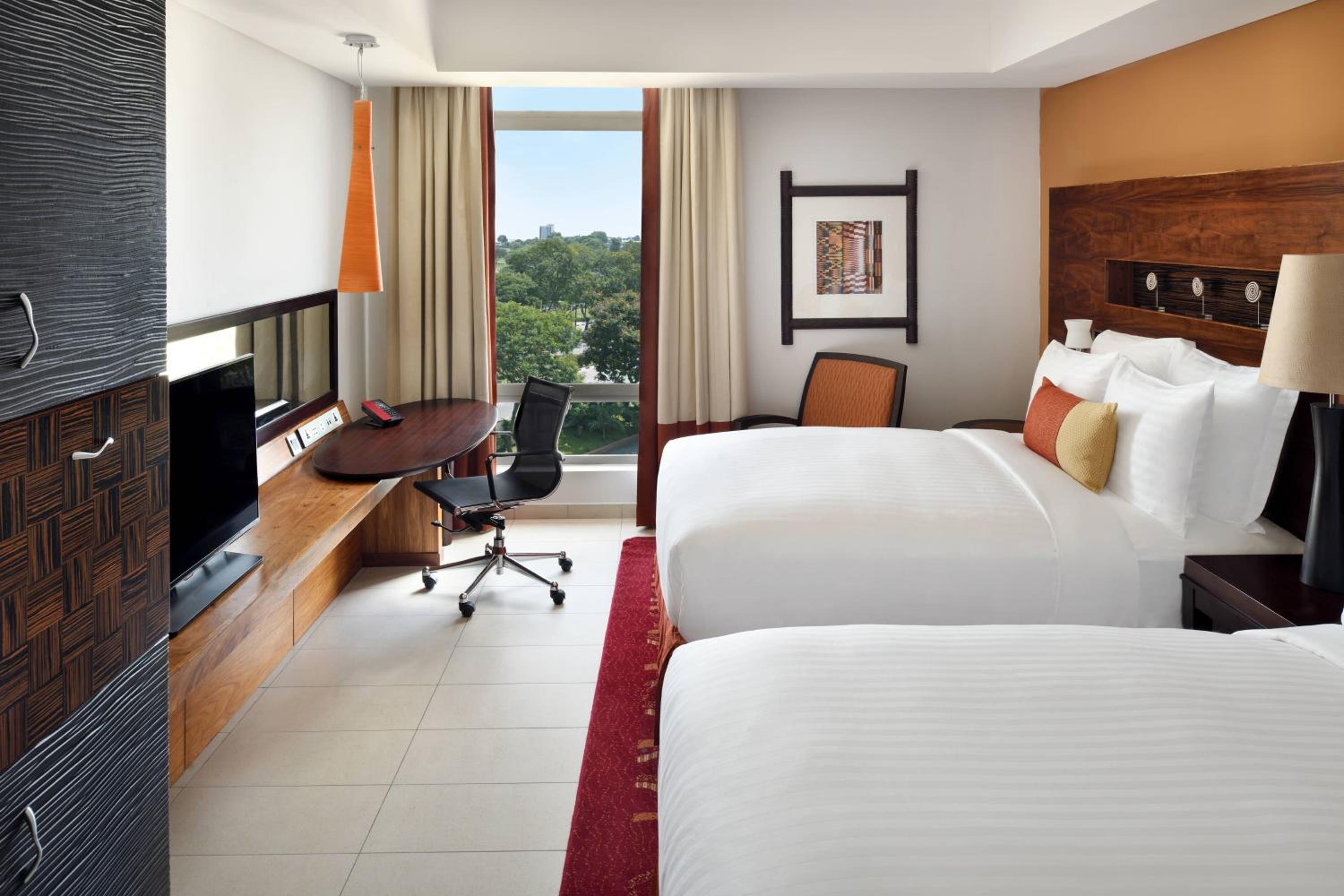 Guest Room, 2 Double