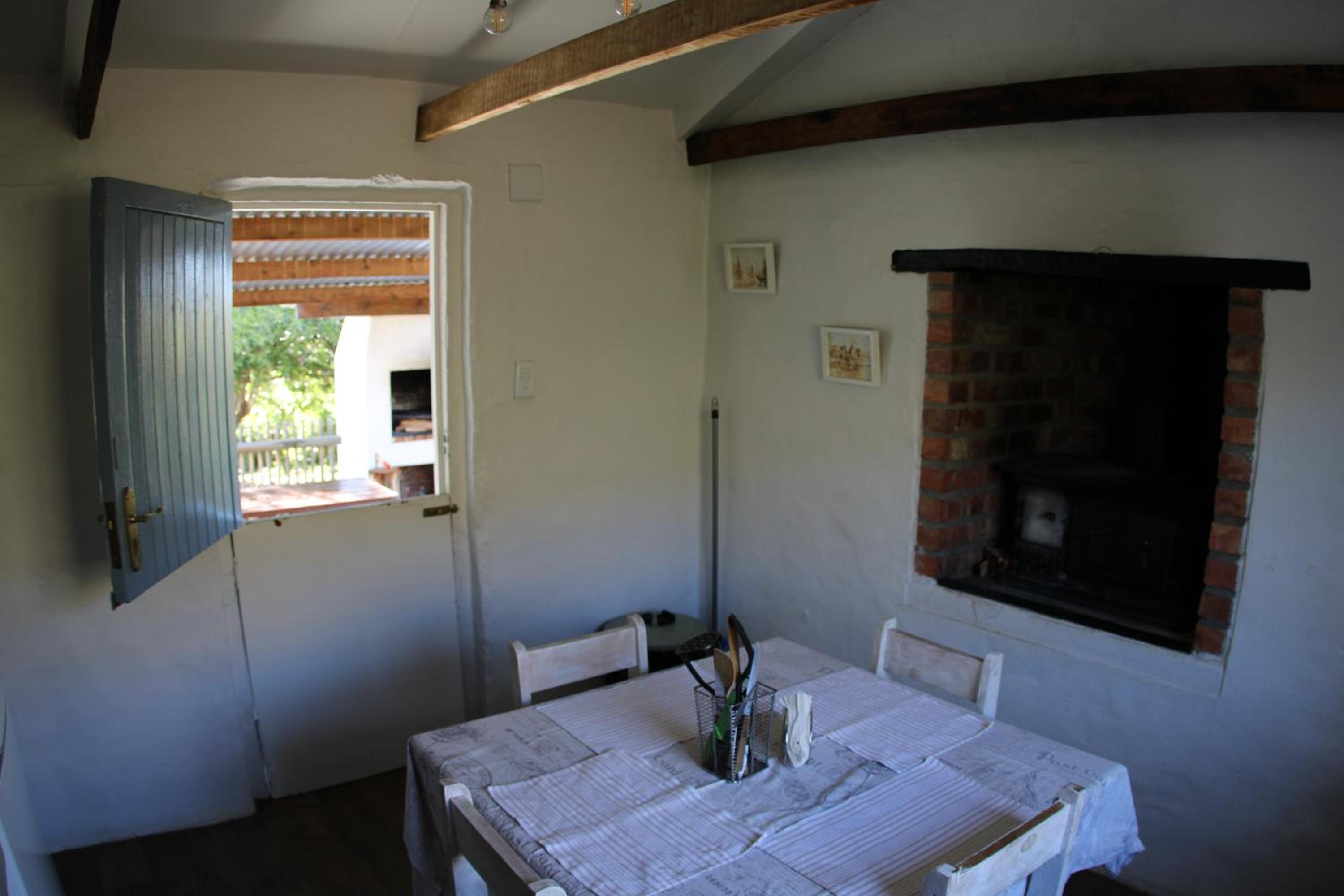 Bungalow photo 2