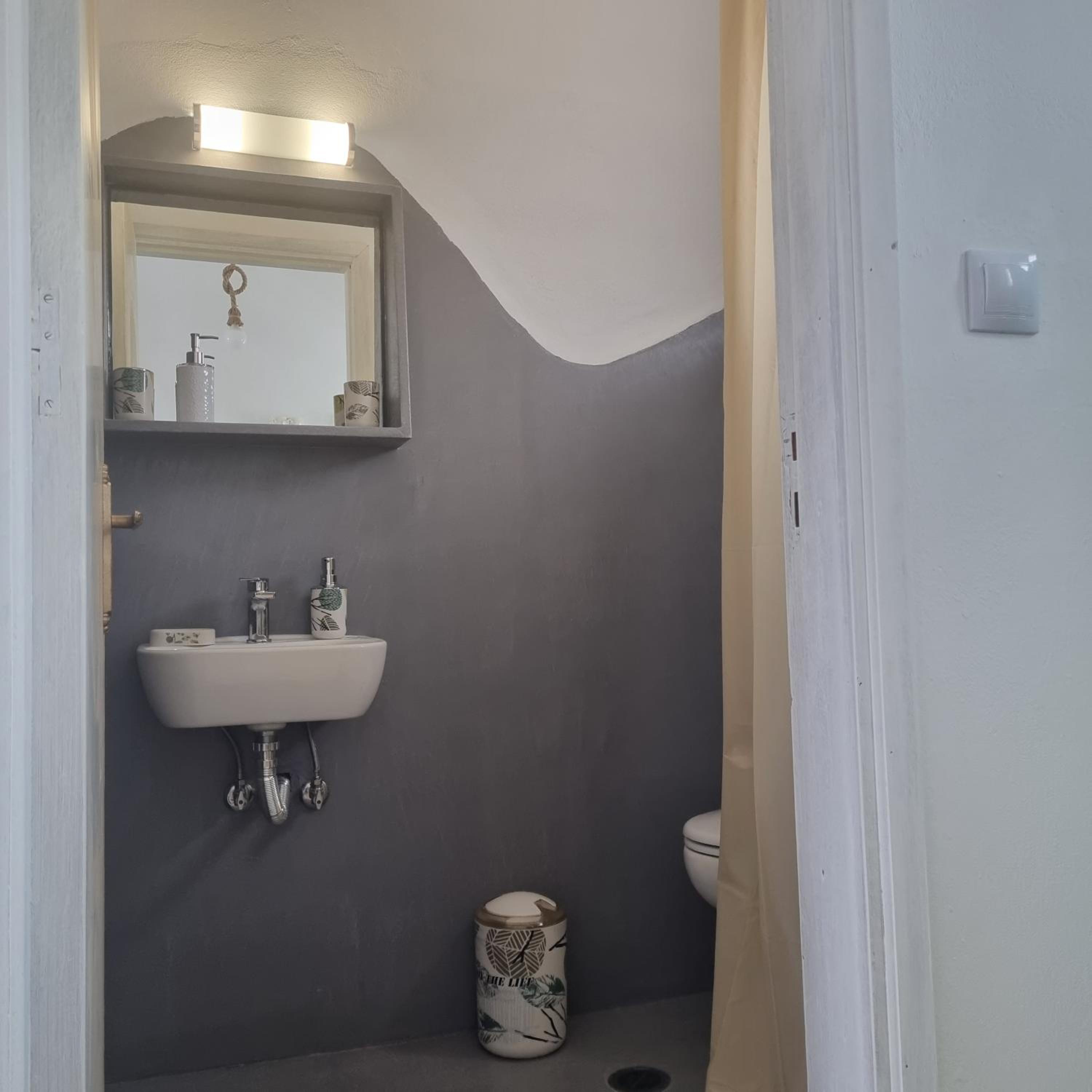 Apartment - Ground Floor photo 2