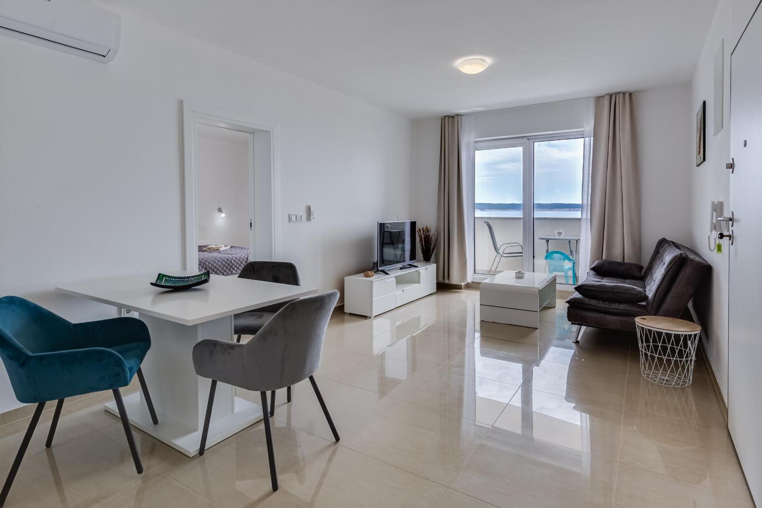 Apartment with Sea View