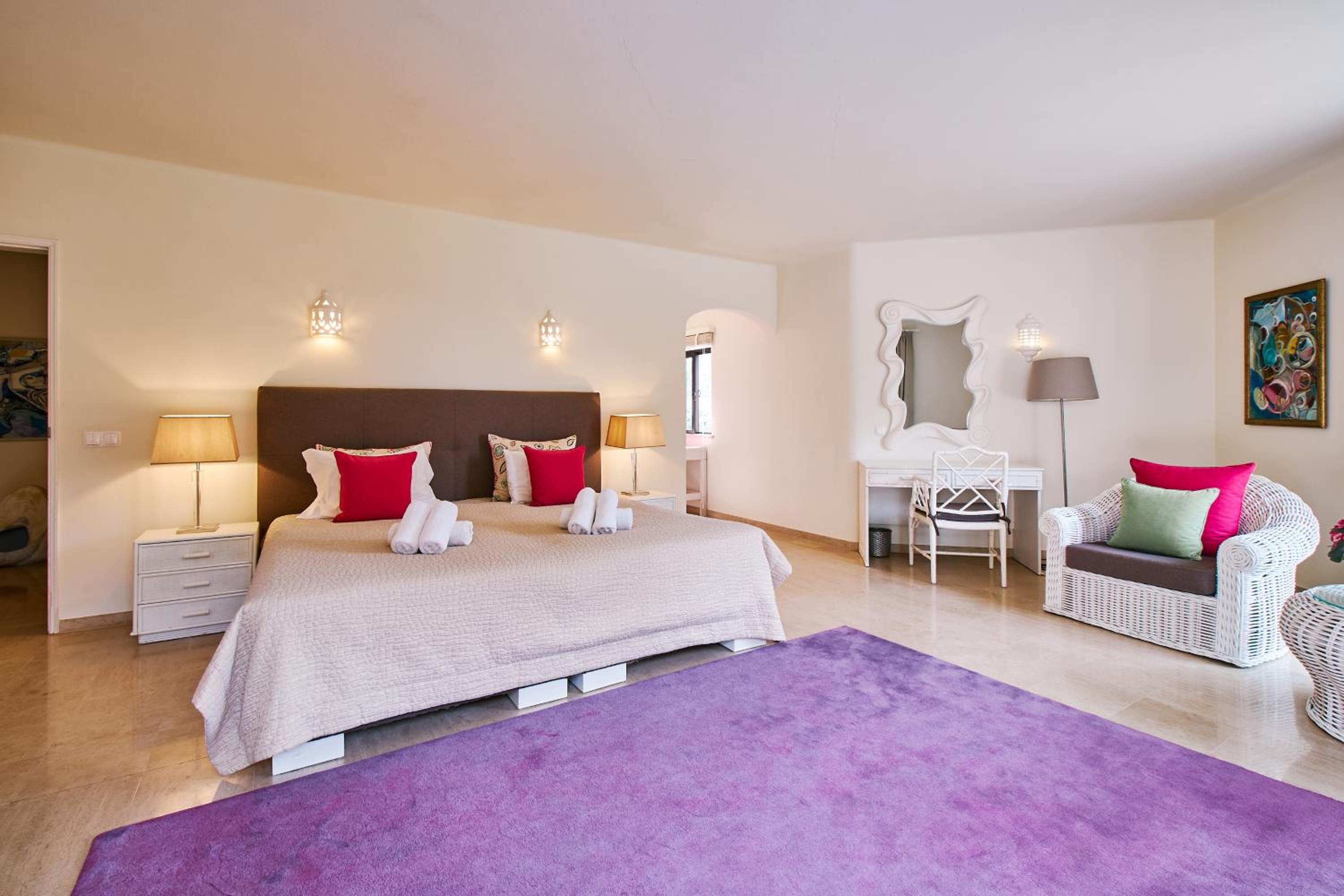 Three-Bedroom Villa photo 2