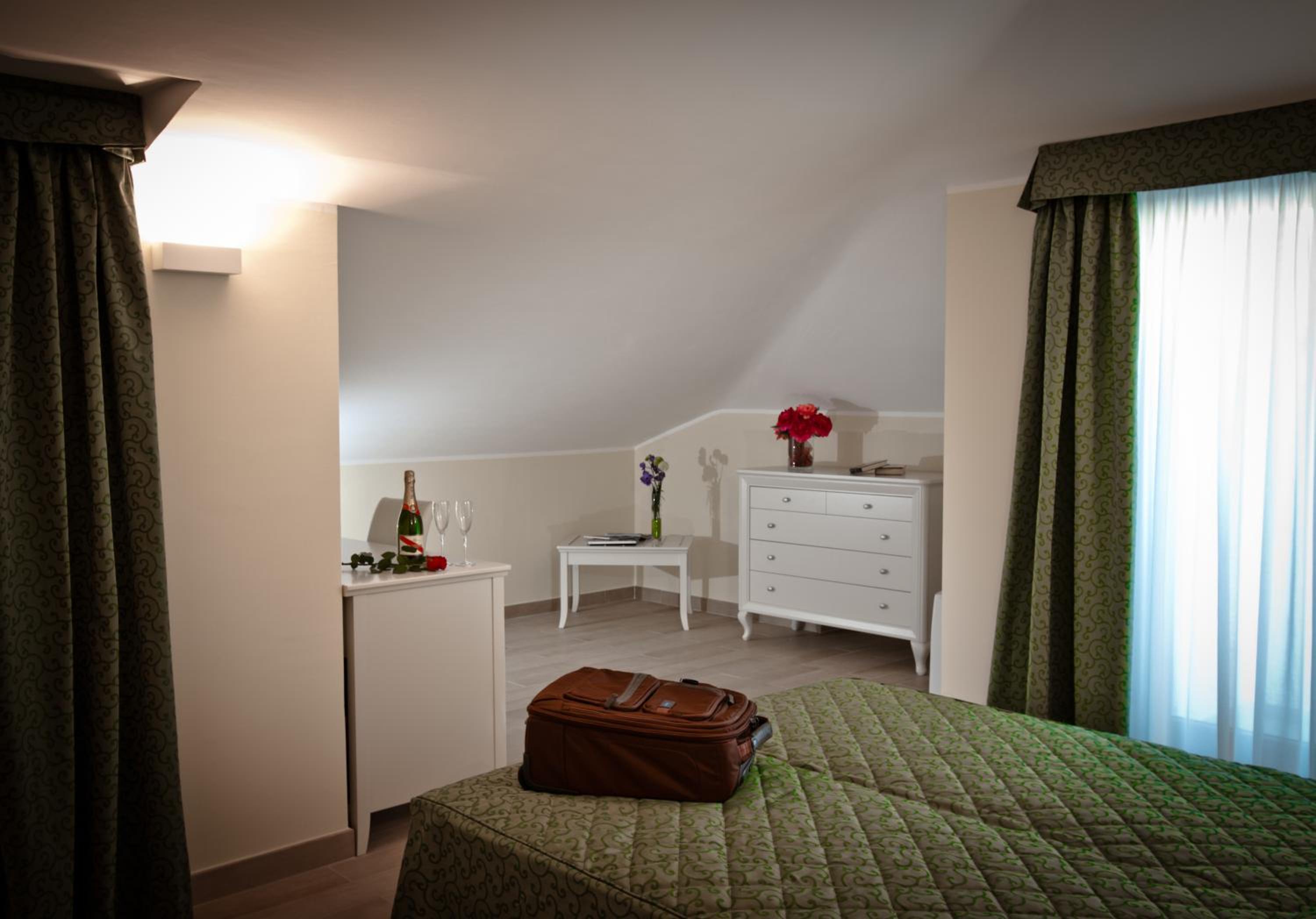 Triple Room photo 2