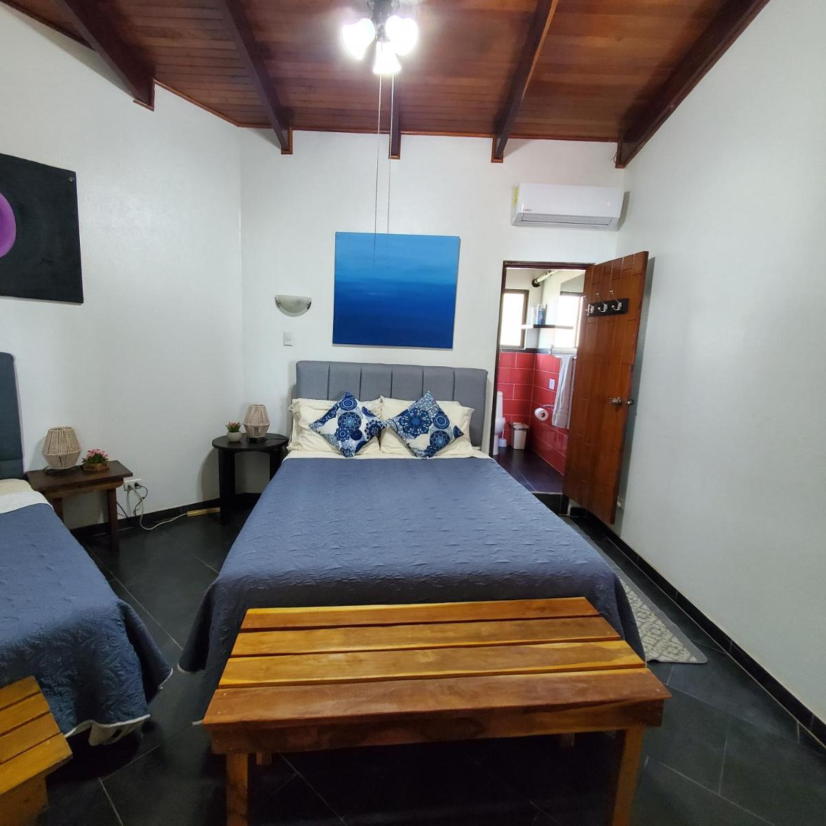 Triple Room photo 2