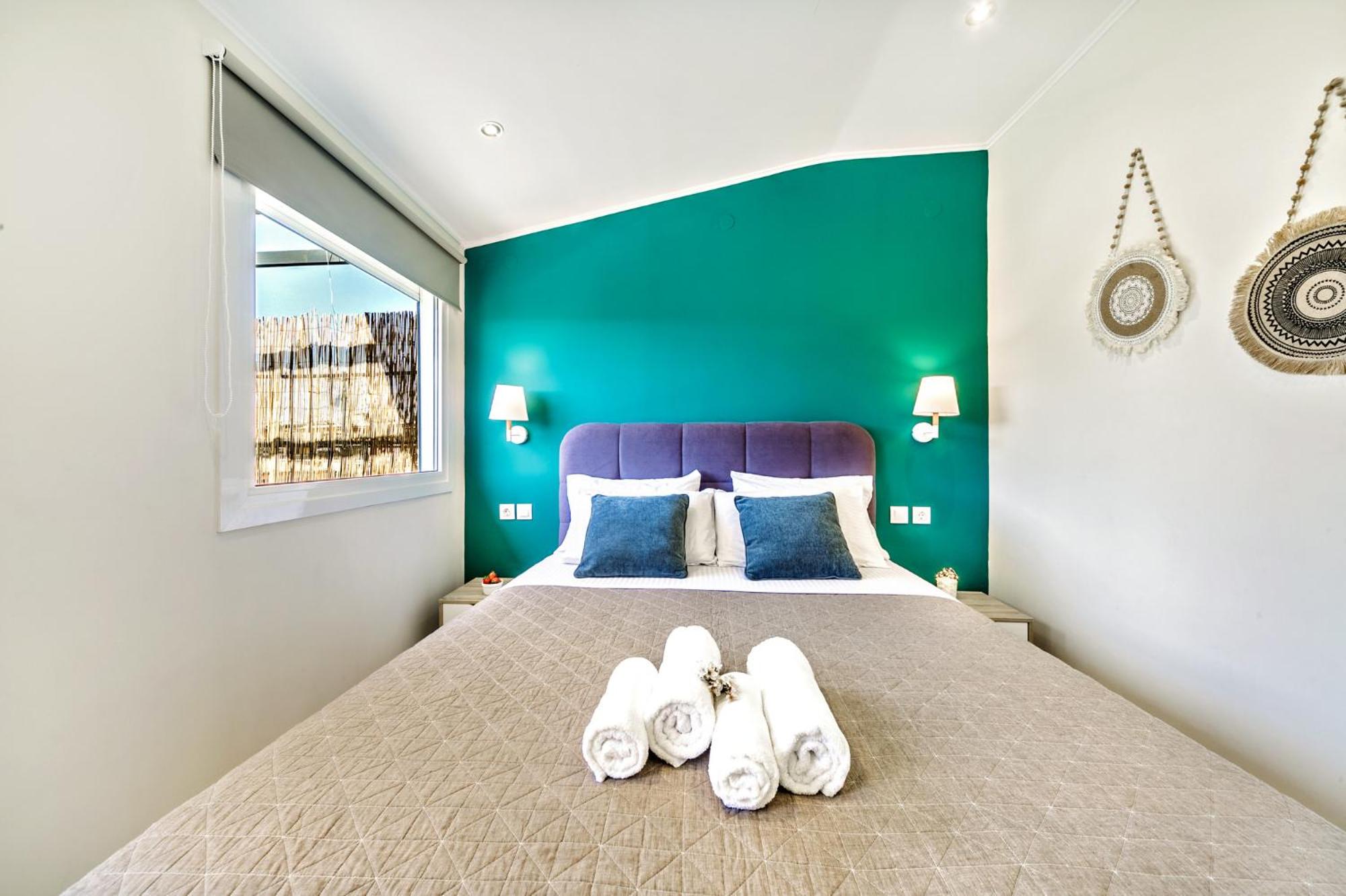 One-Bedroom Apartment - Photo 3