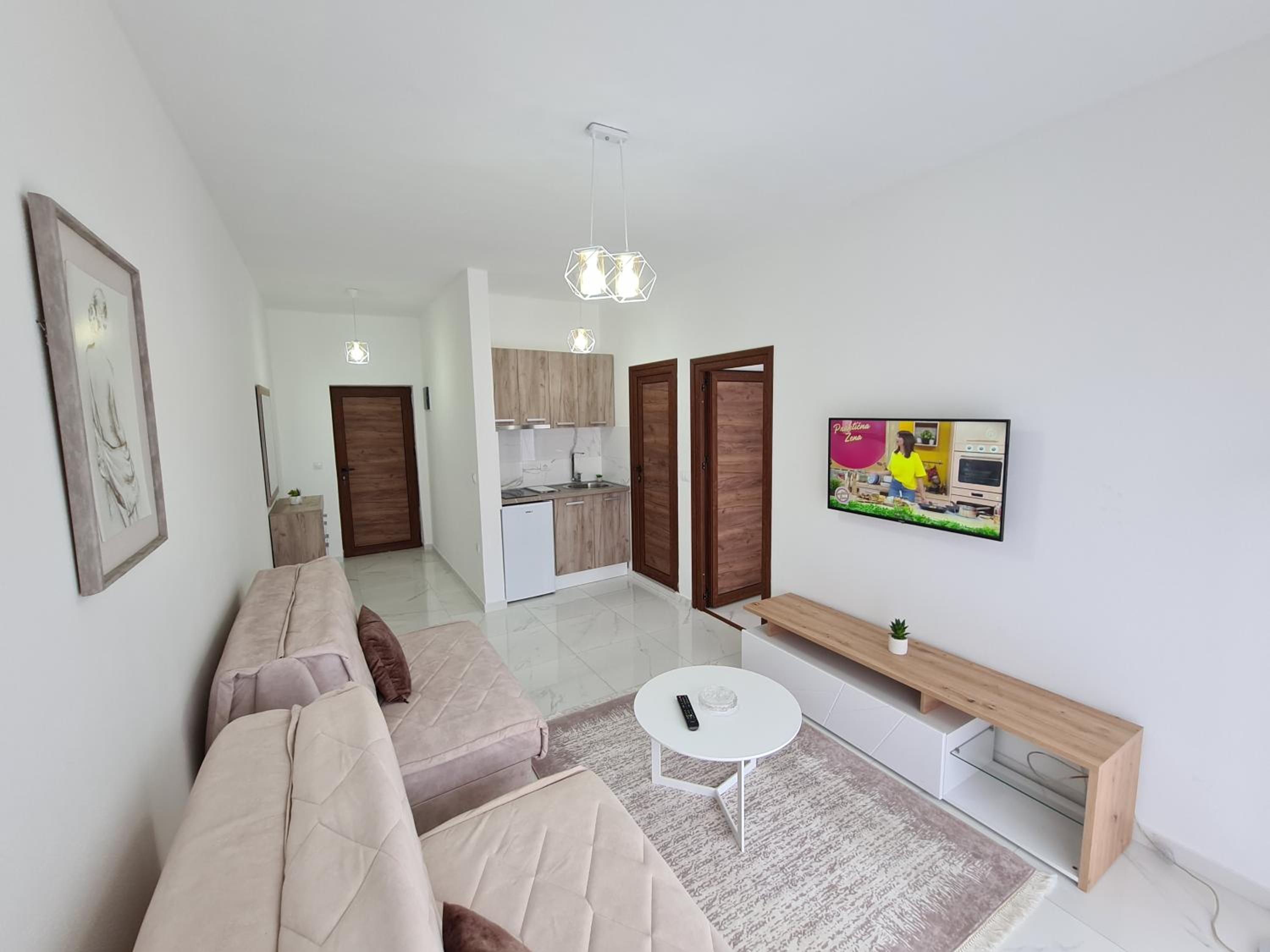 One-Bedroom Apartment photo 3