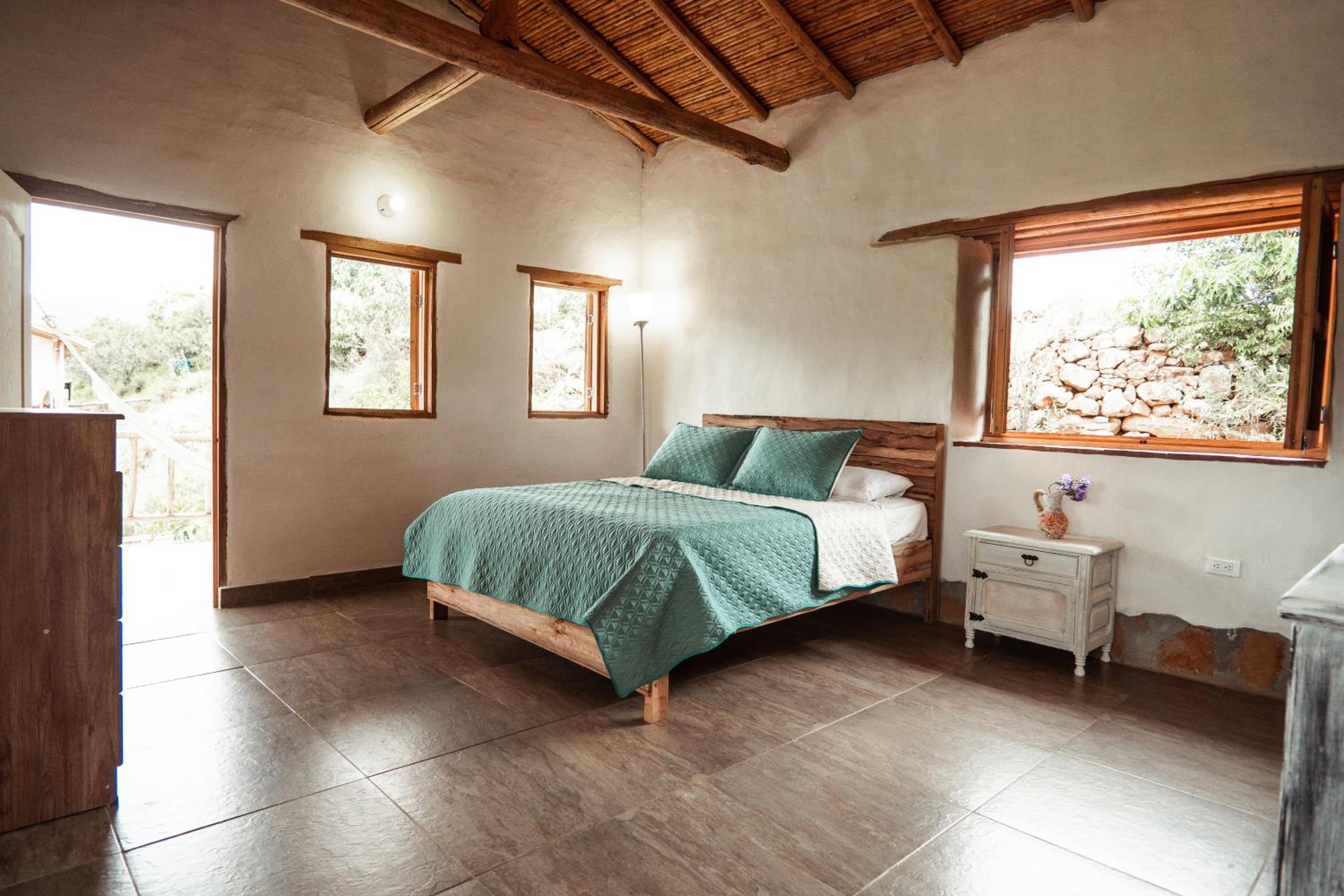 Triple Room with Pool View
