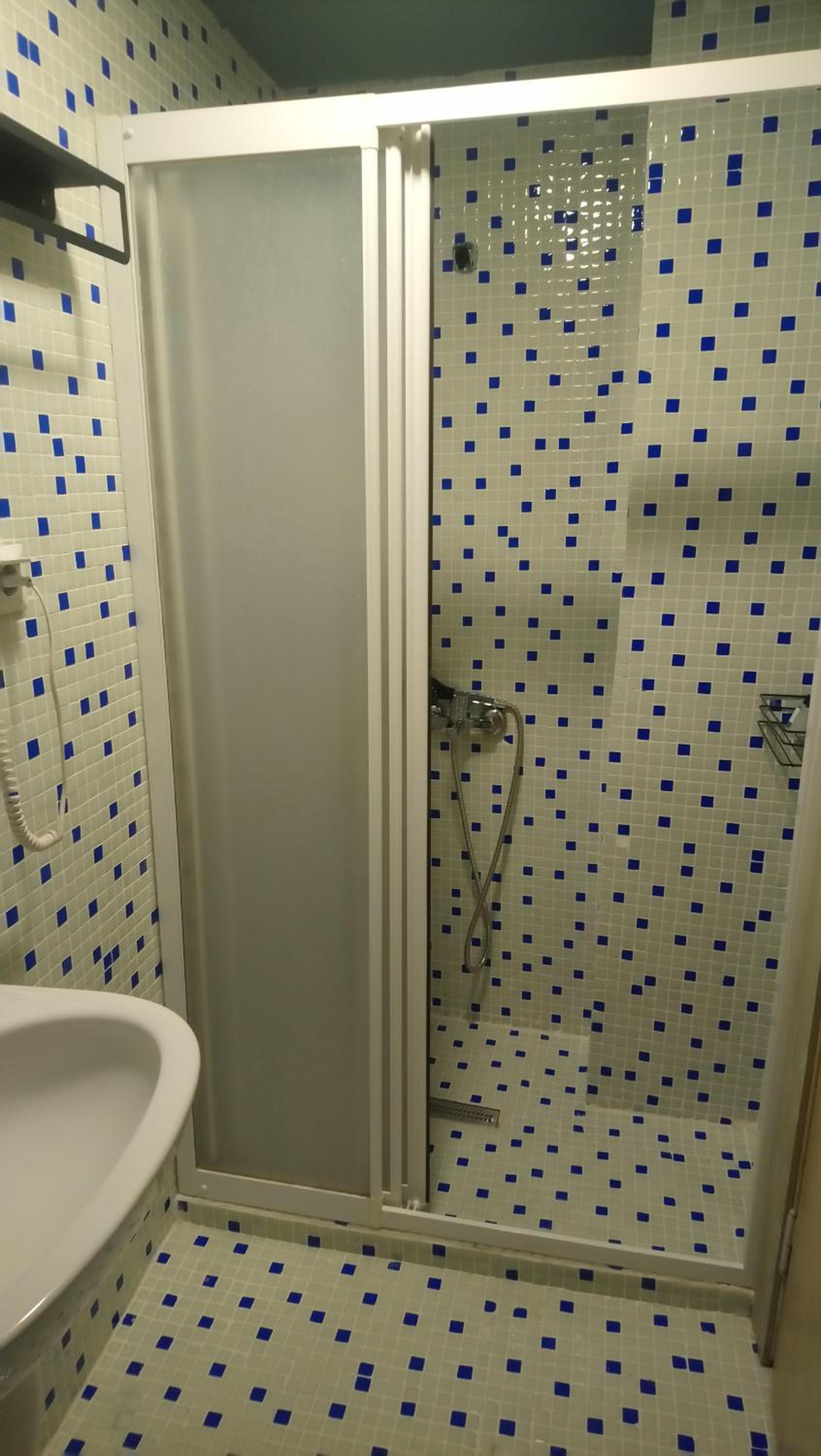 Budget Double Room photo 3