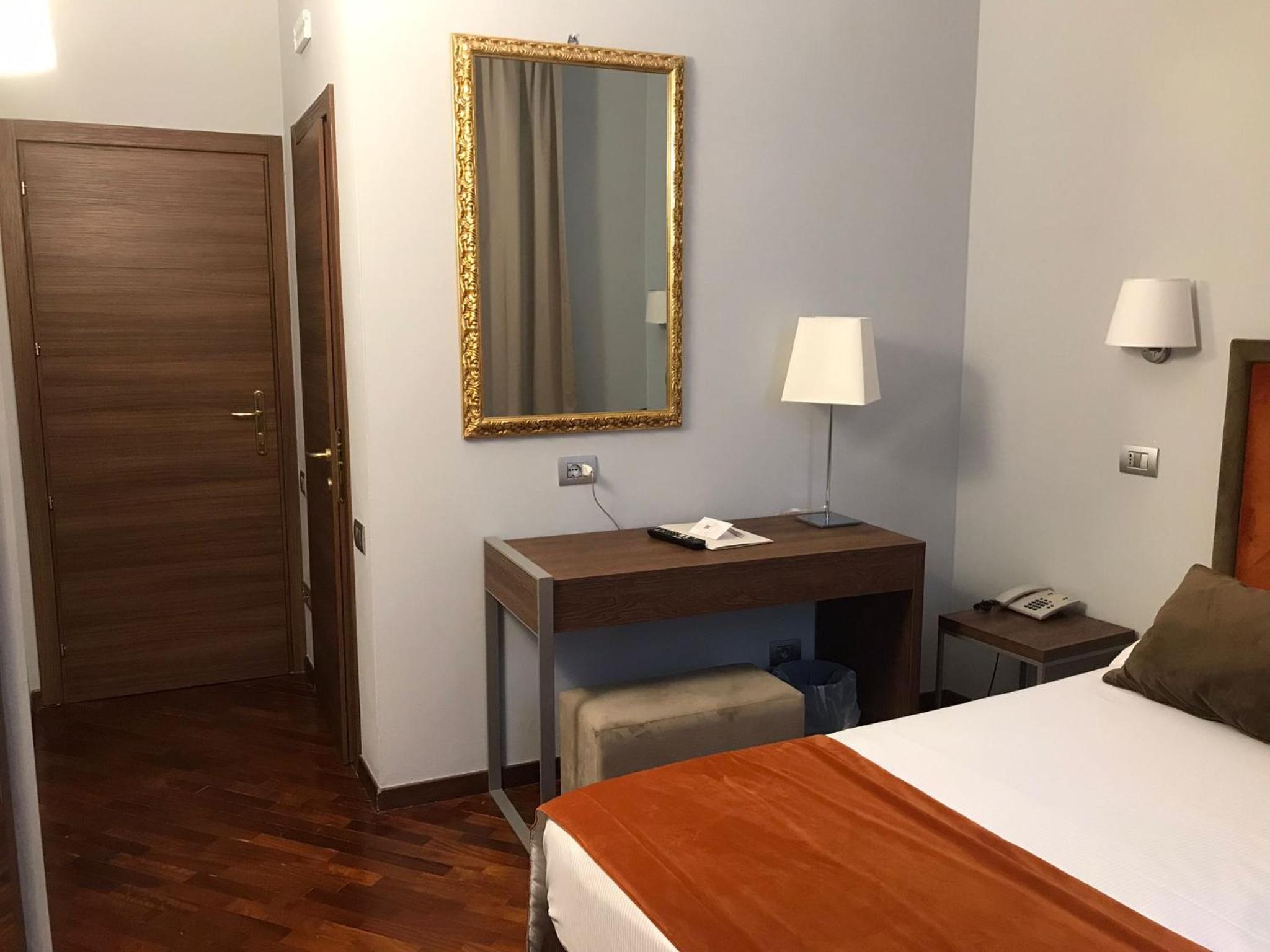 Economy Double or Twin Room - Photo 2