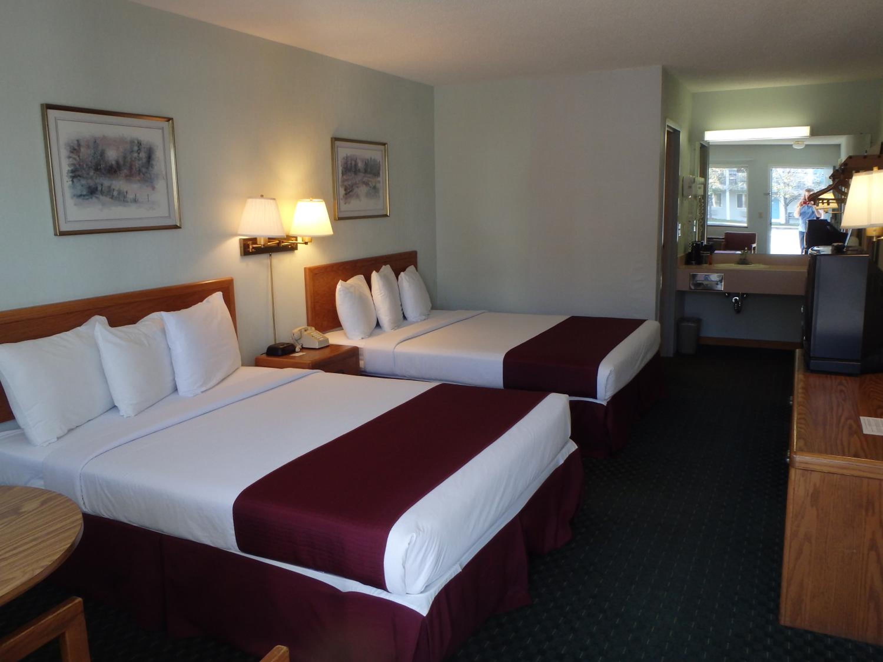 Queen Room - Photo 3