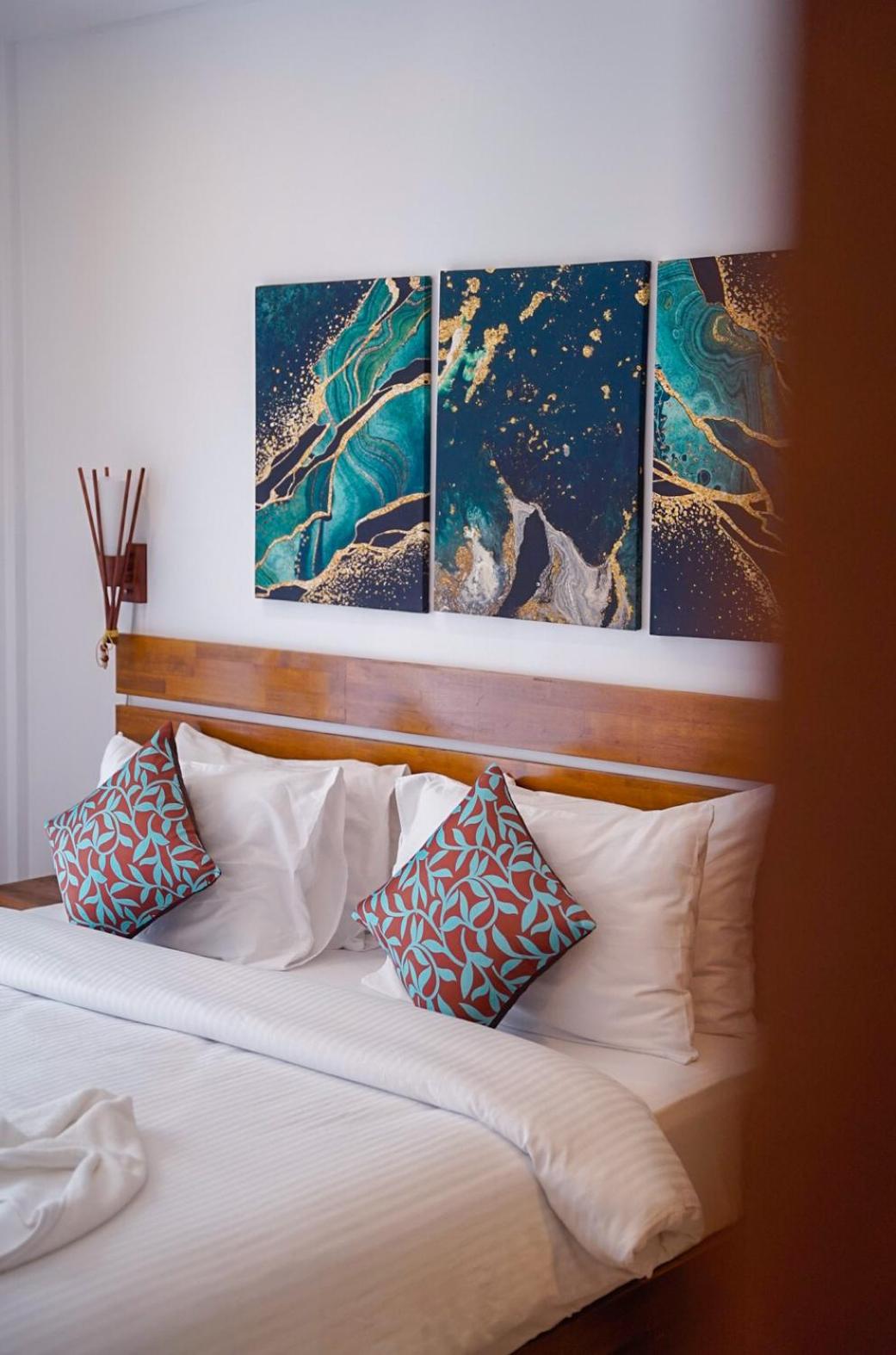 Deluxe Double or Twin Room with Balcony photo 1