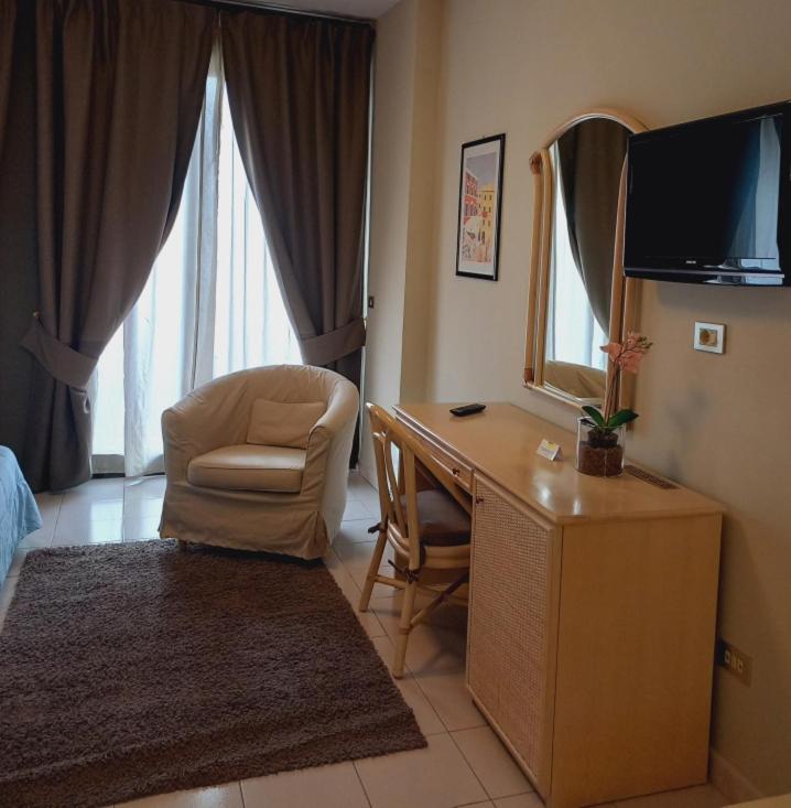 Deluxe Double Room - Photo 1