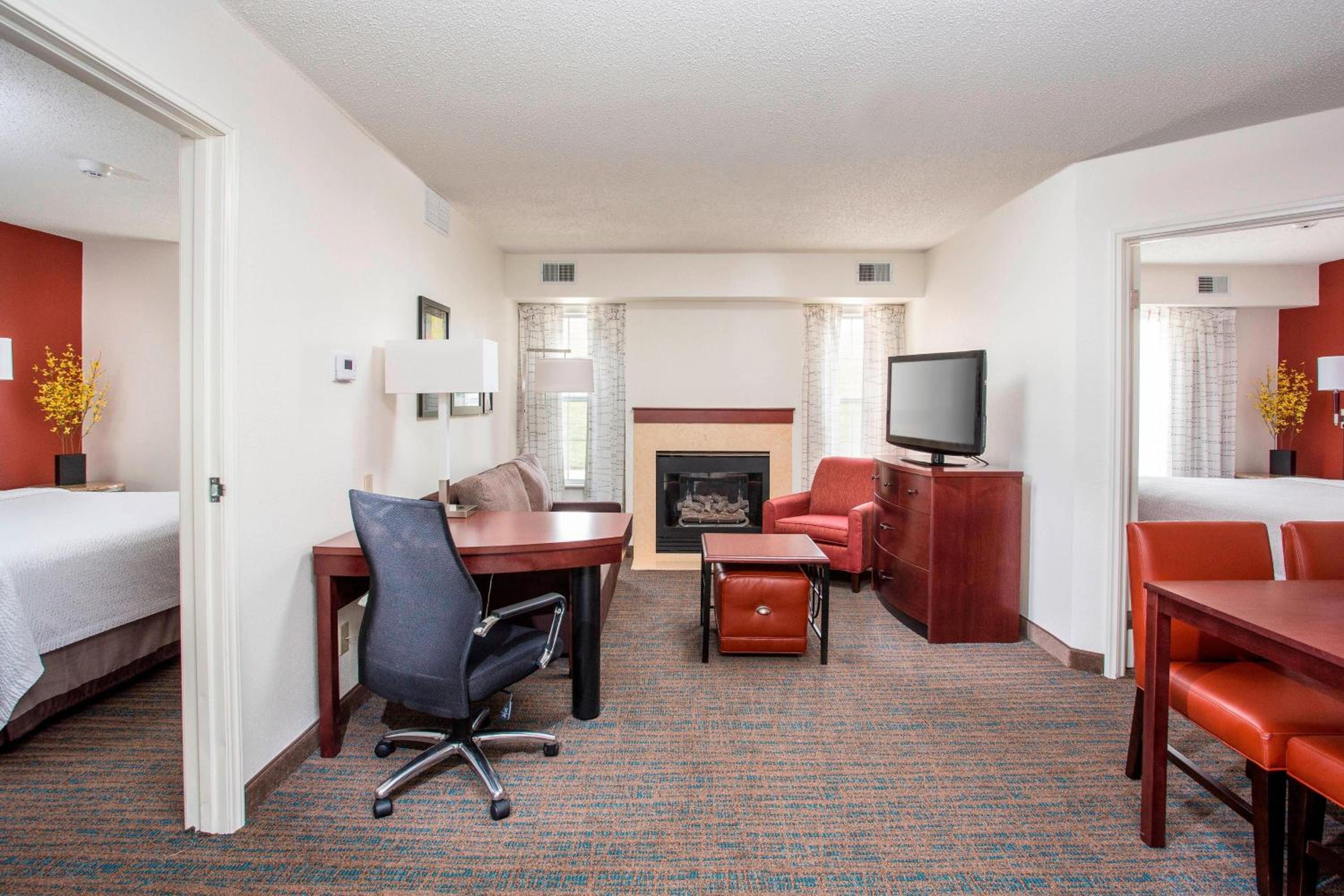 Two-Bedroom Suite - Photo 1